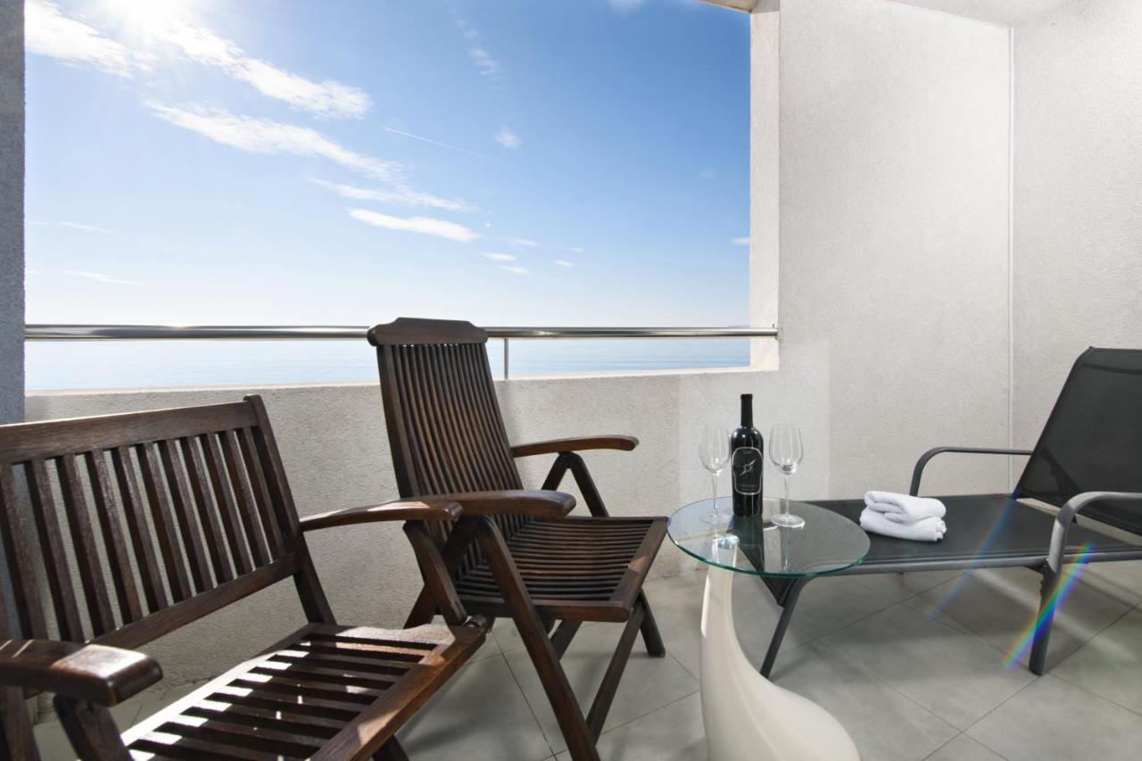 Triple Deluxe Sea View