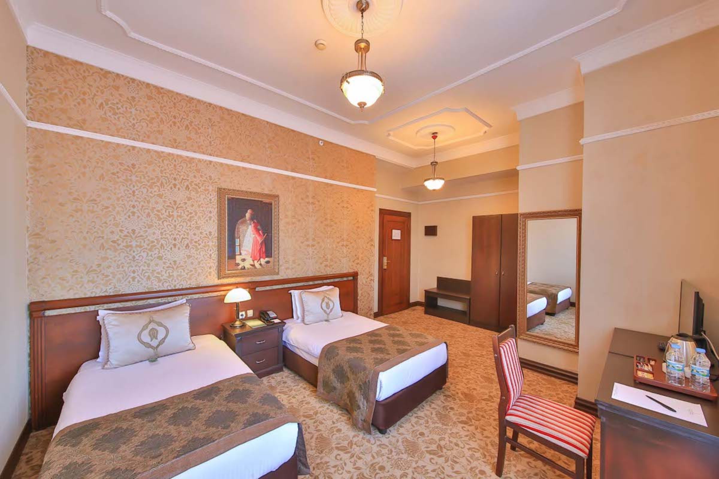 Triple Deluxe Land View