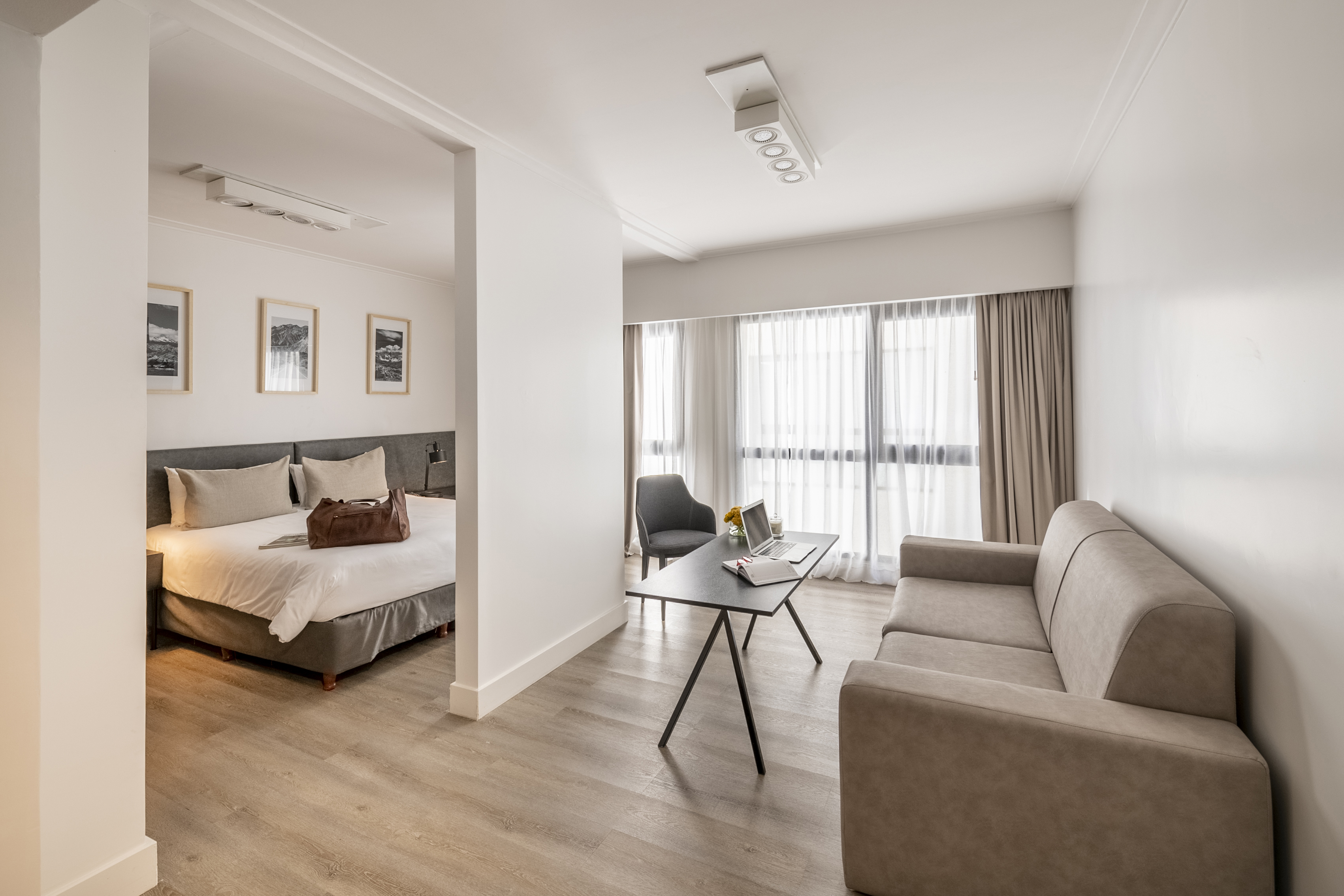 Studio Superior Capacity 3