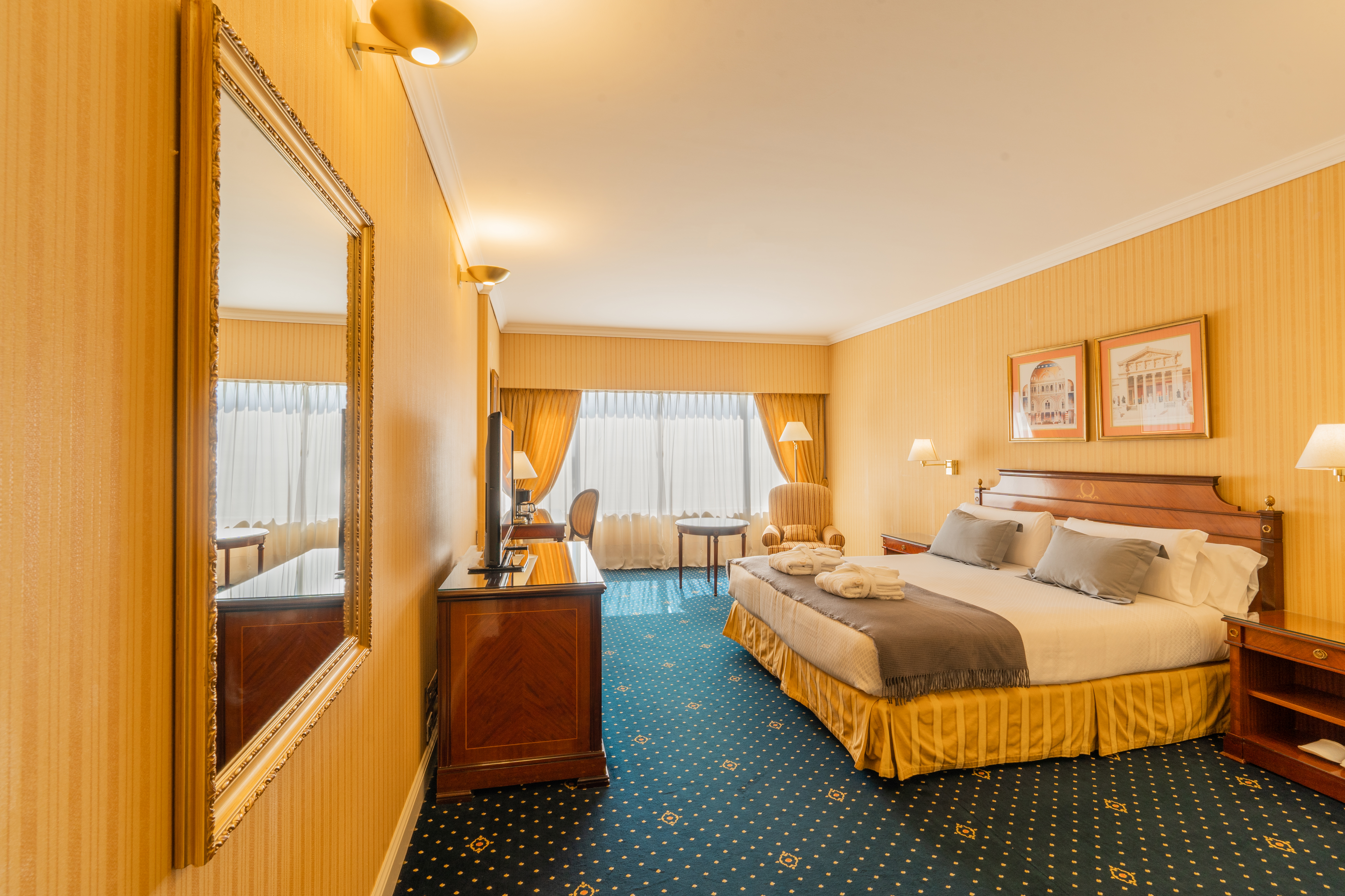 Double Deluxe Executive