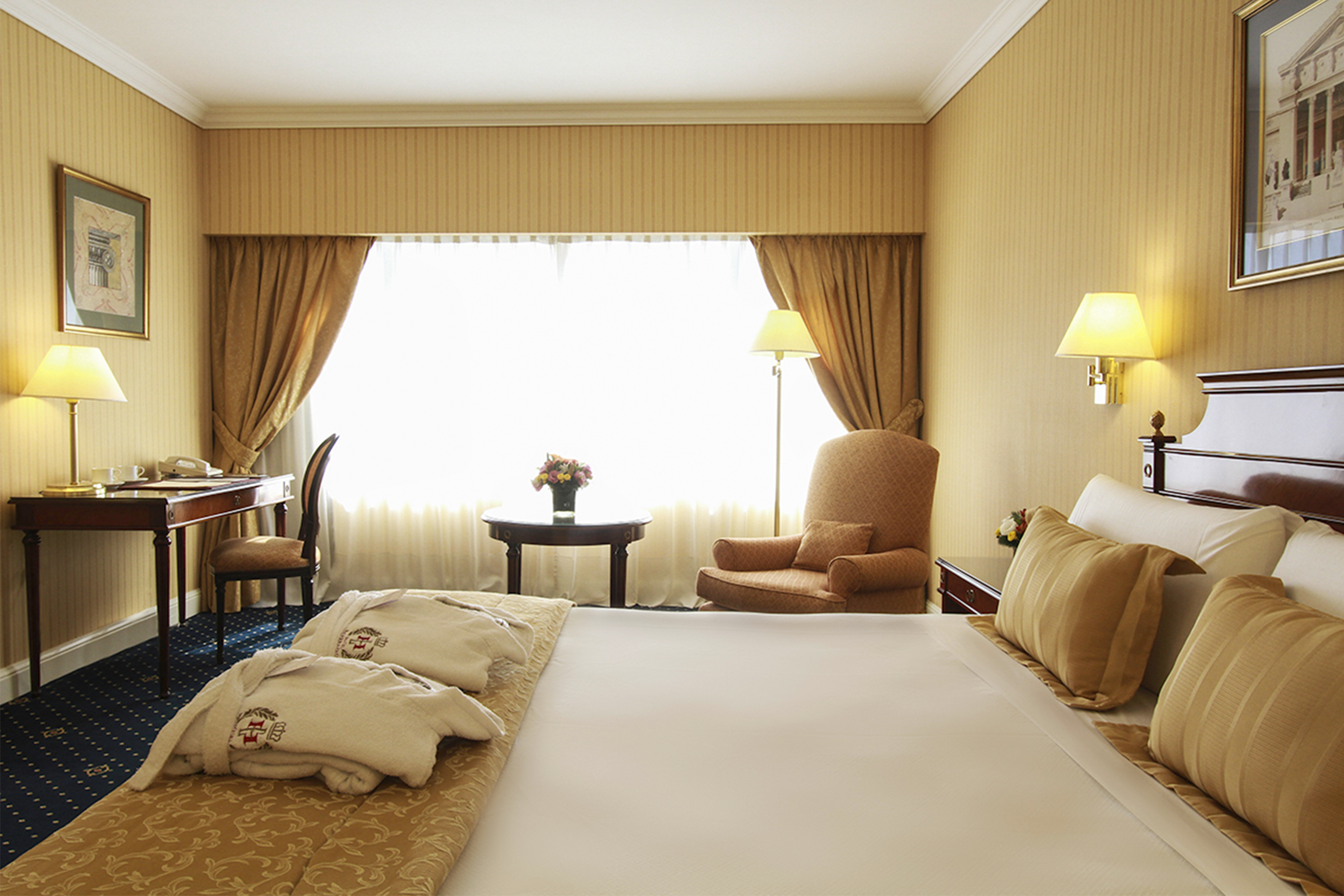 Double Deluxe Executive