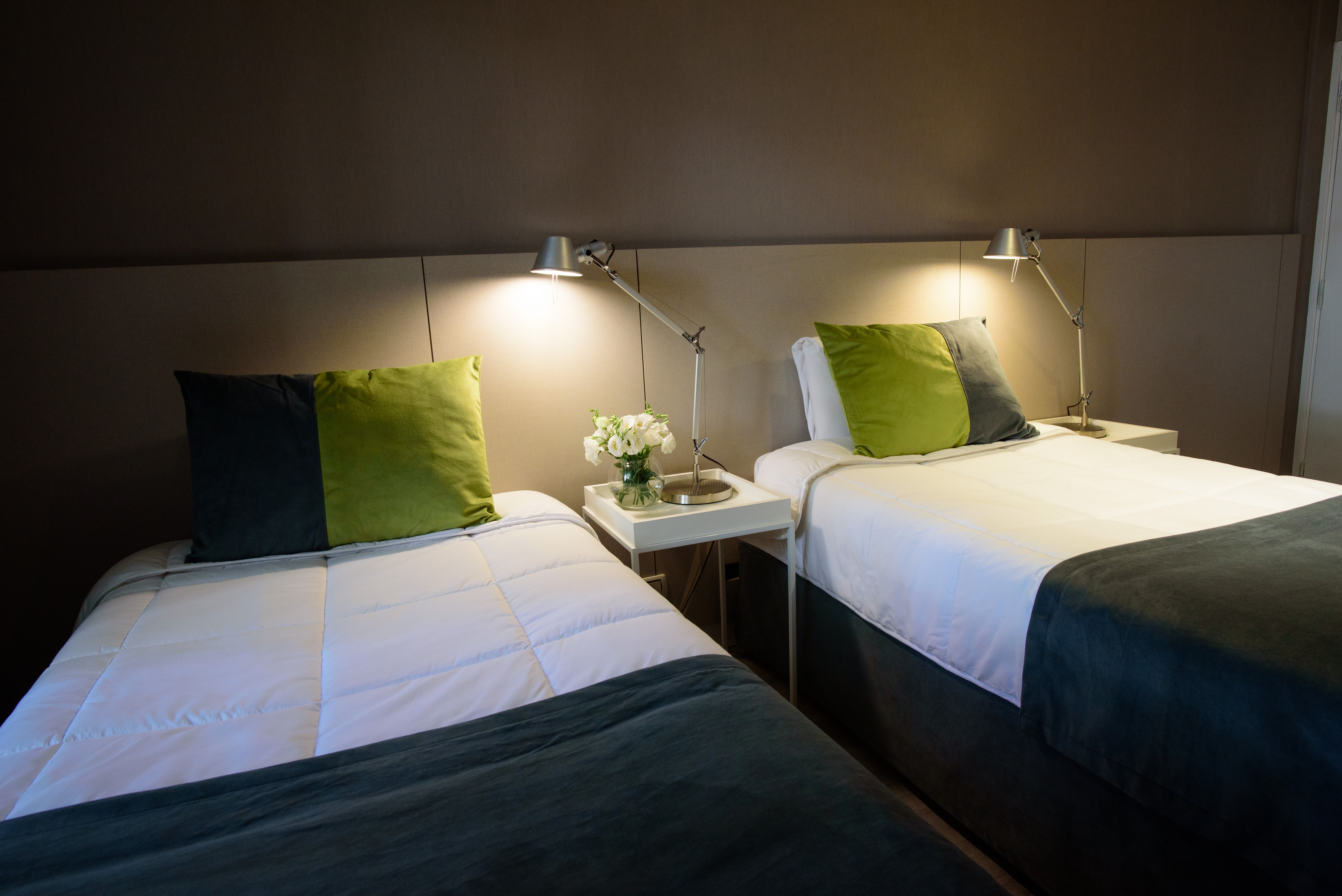 Double Deluxe One Bed