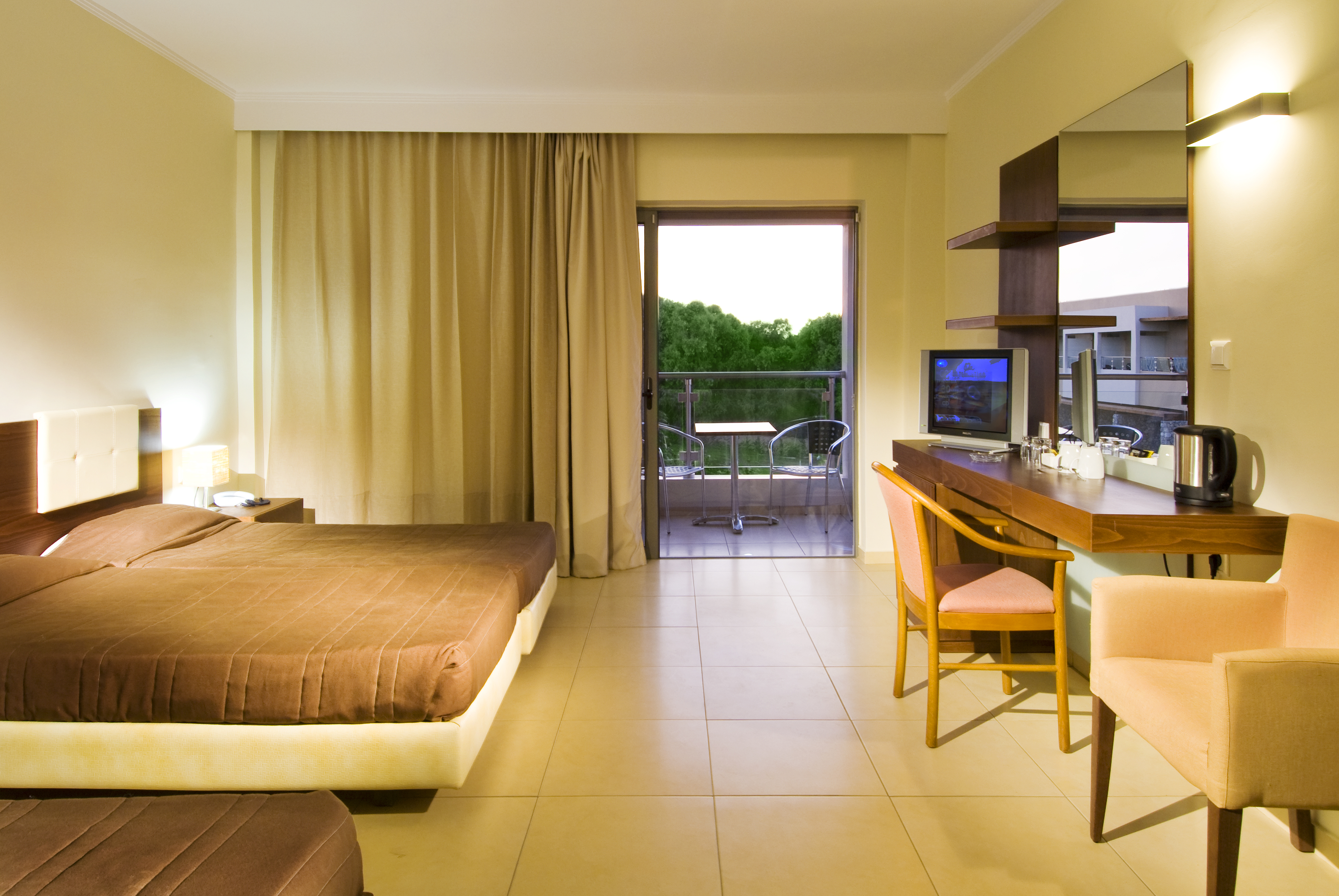 Double or Twin Standard