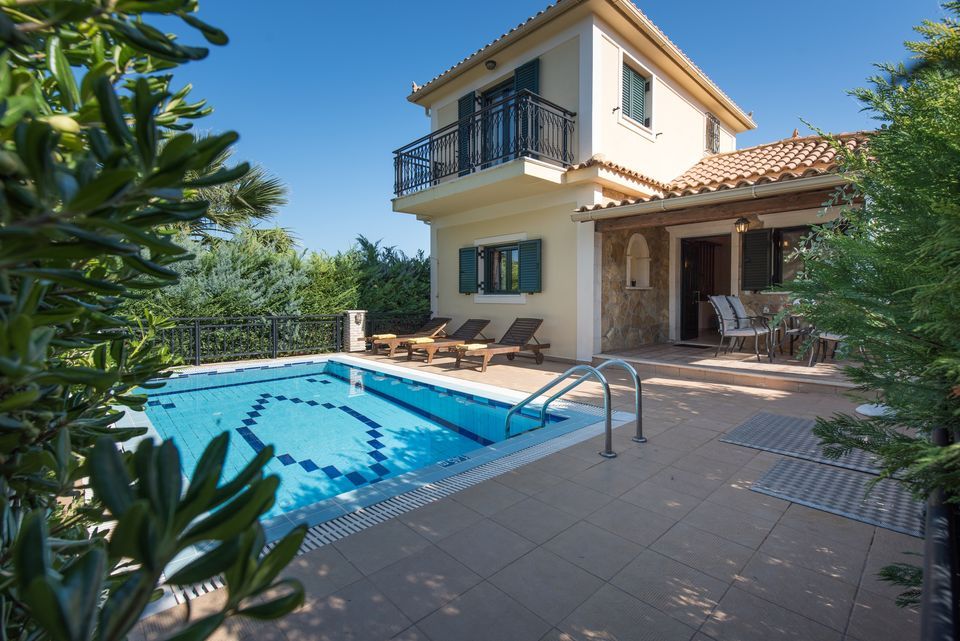 Suite with Private Pool