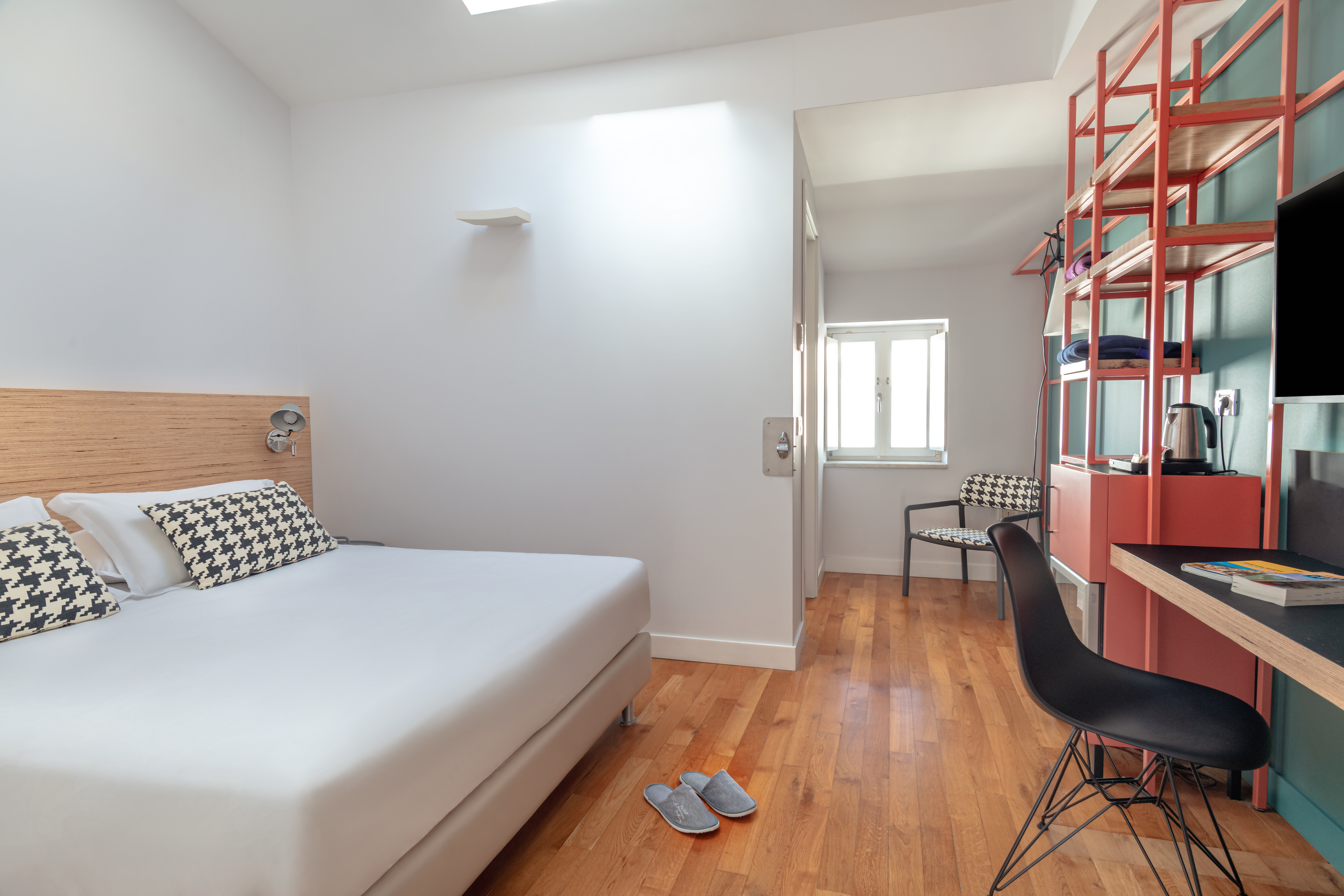 Double or Twin Standard