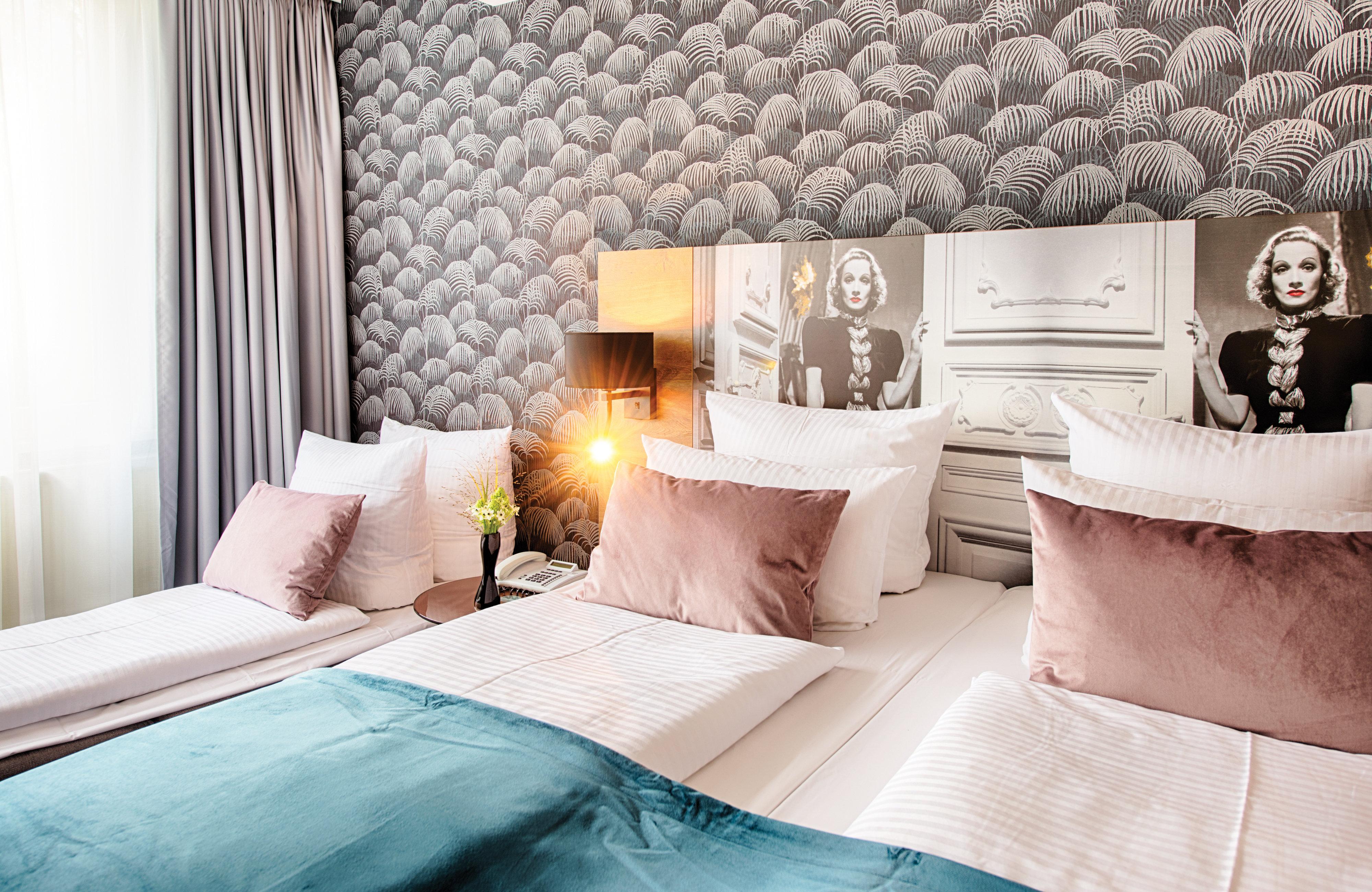 Double or Twin Standard