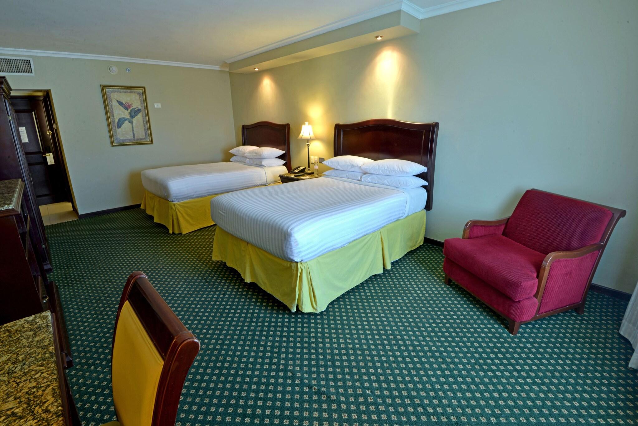 Quadruple Two Double Beds
