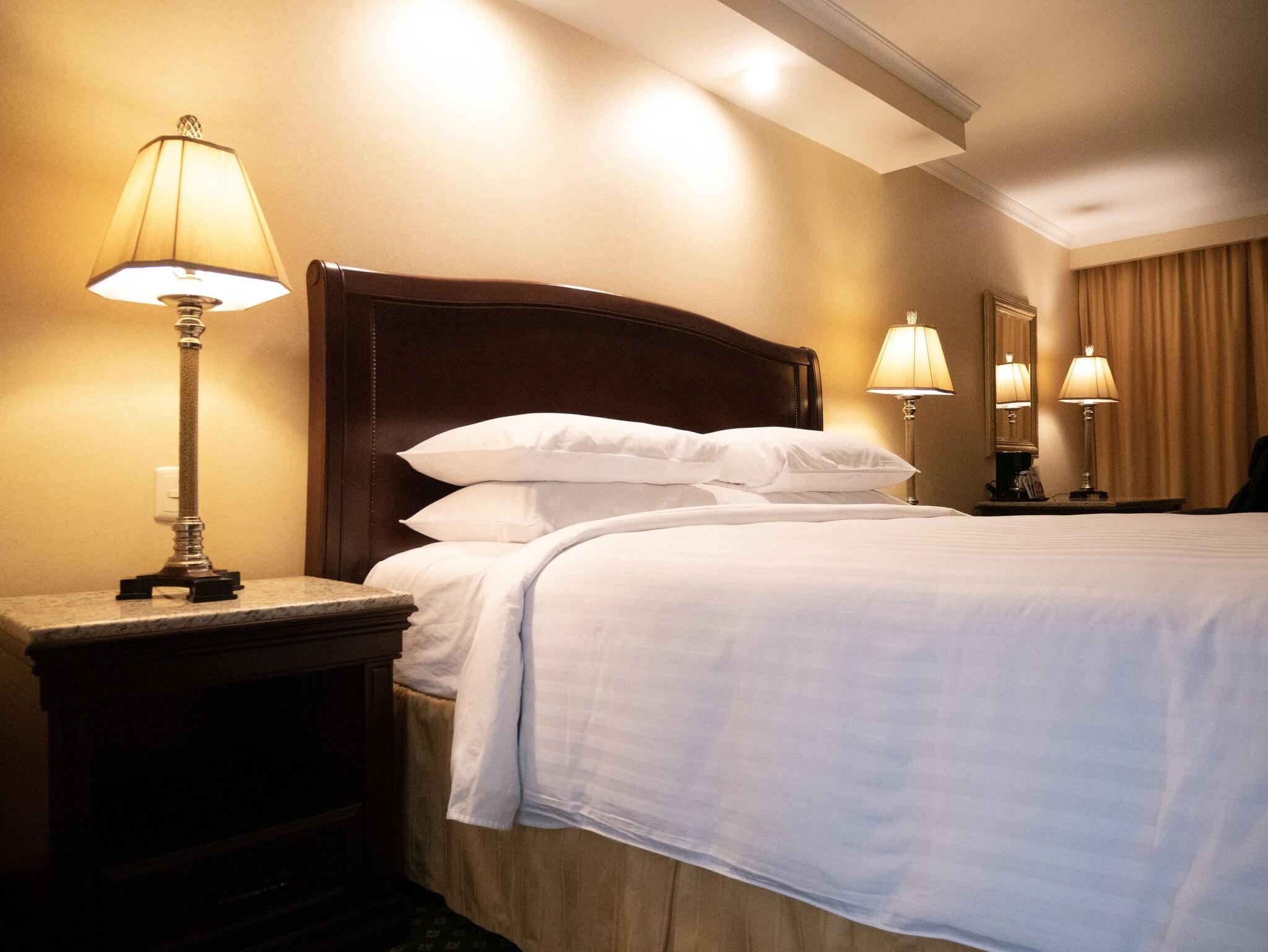 Double Executive King Bed