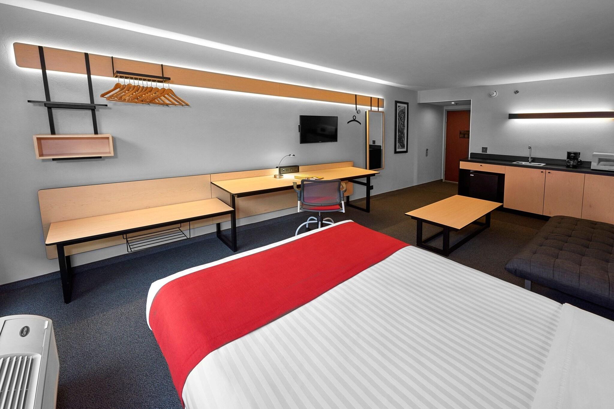 Double Queen Size Bed