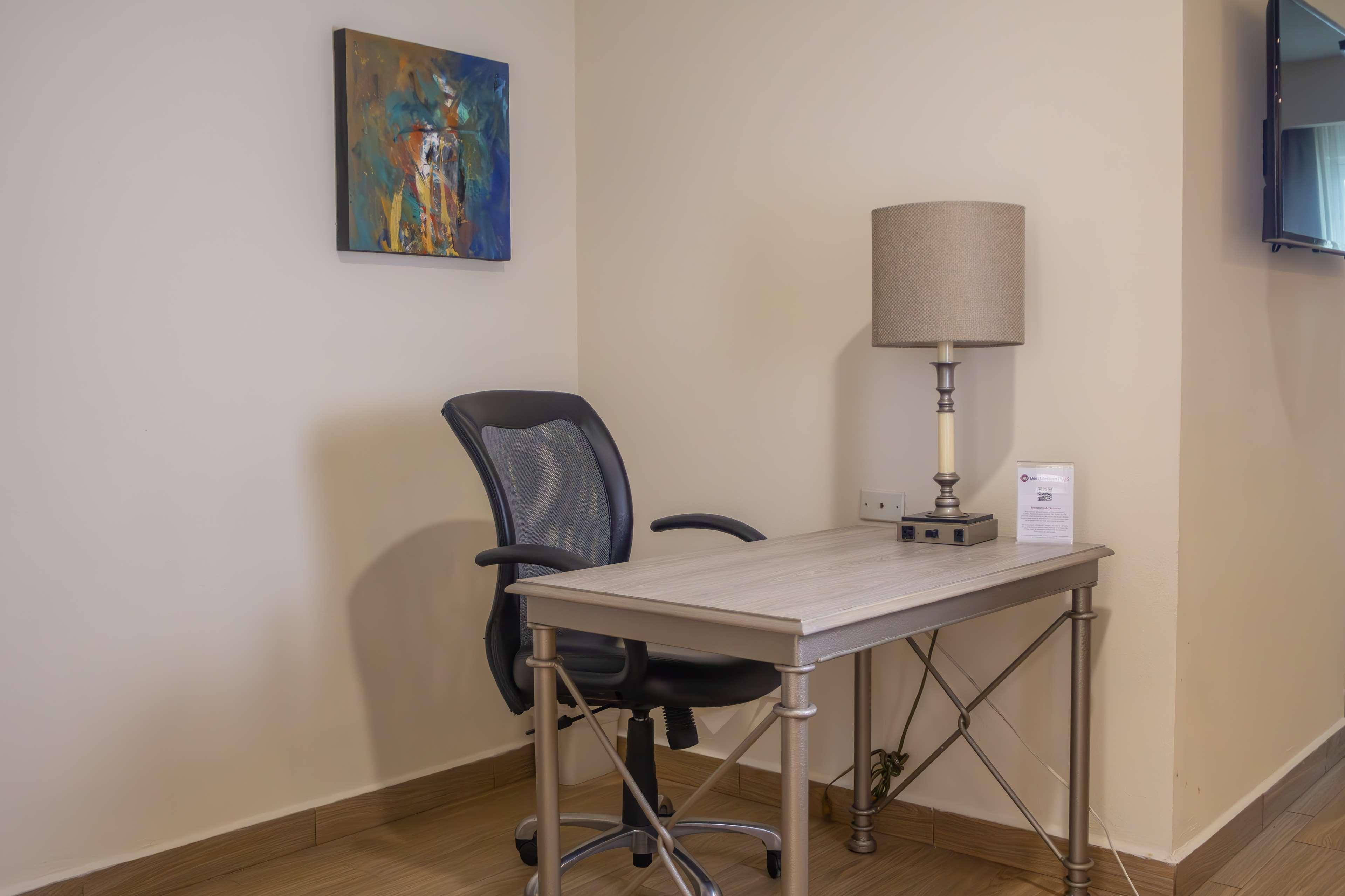 Junior Suite King Bed Non Smoking