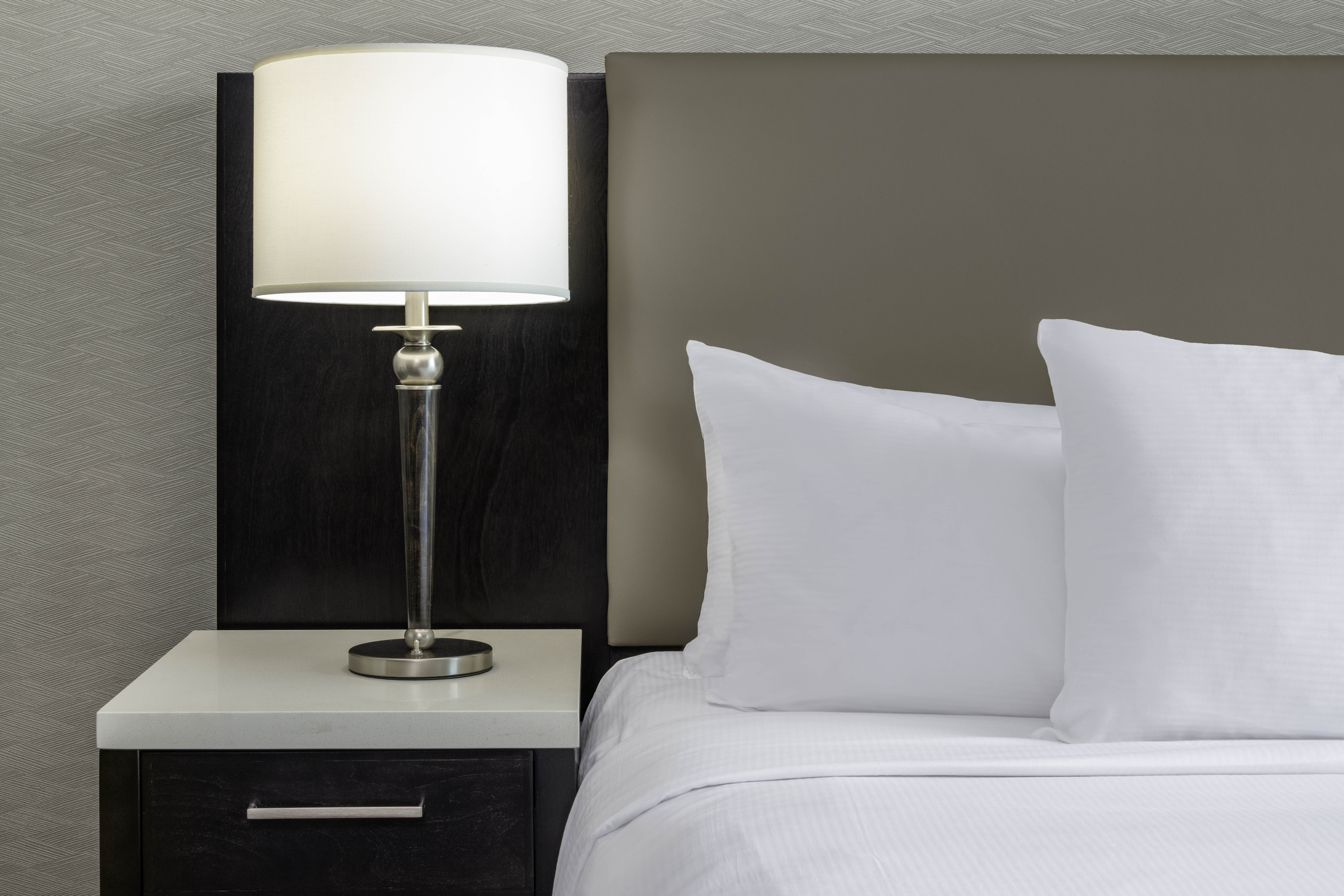 Double Deluxe King Bed