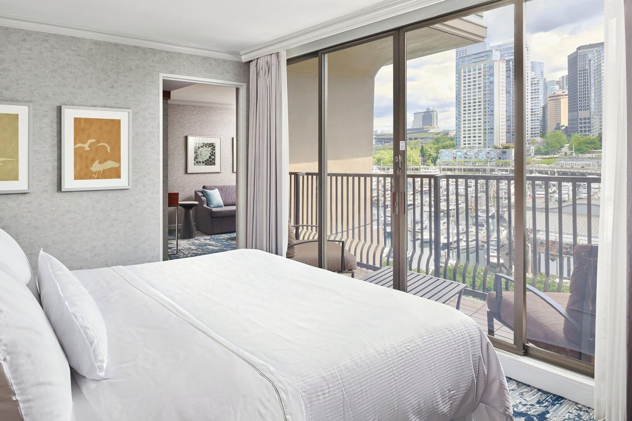 Junior Suite King Bed One Bedroom 