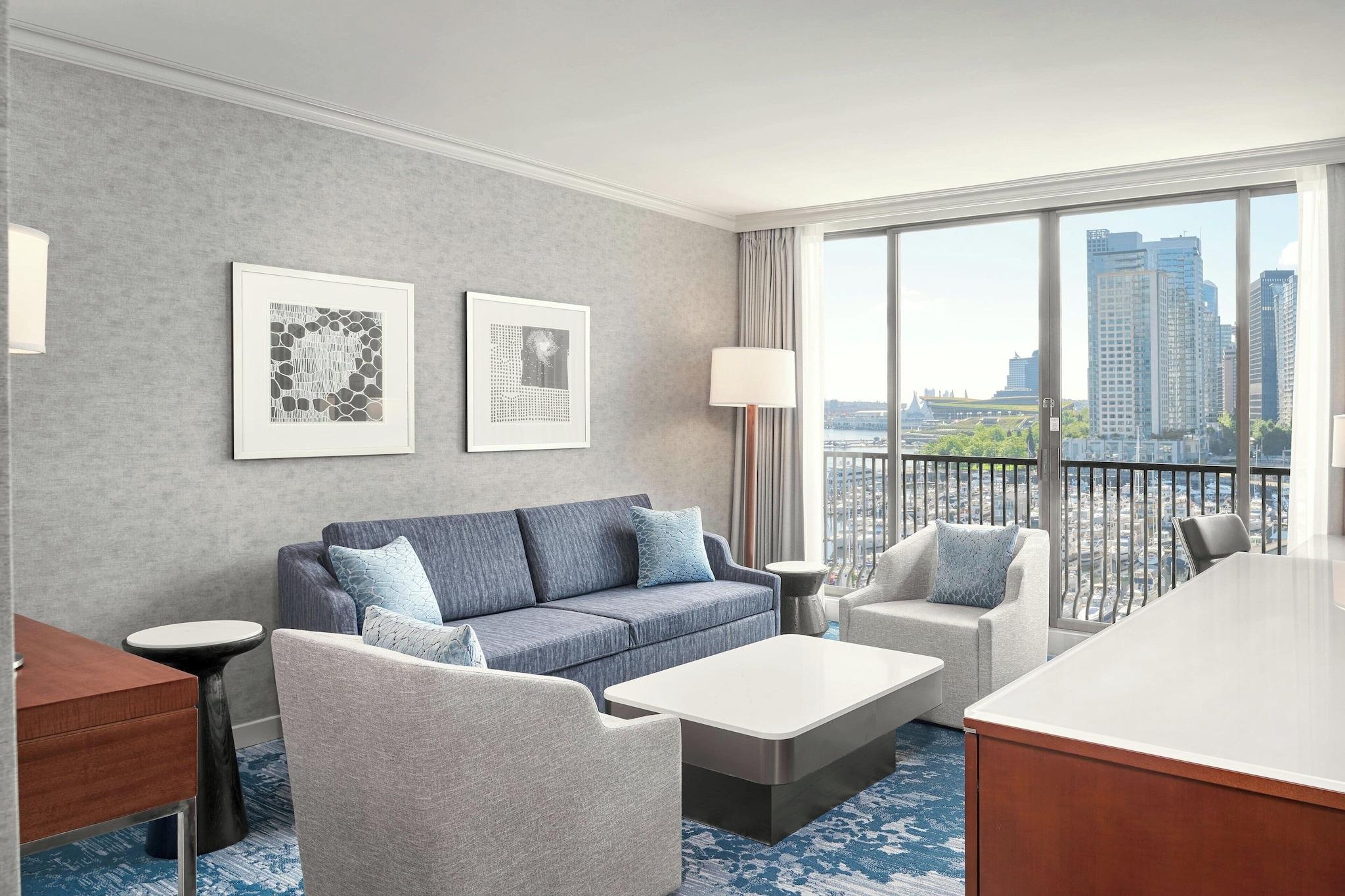 Junior Suite King Bed One Bedroom 