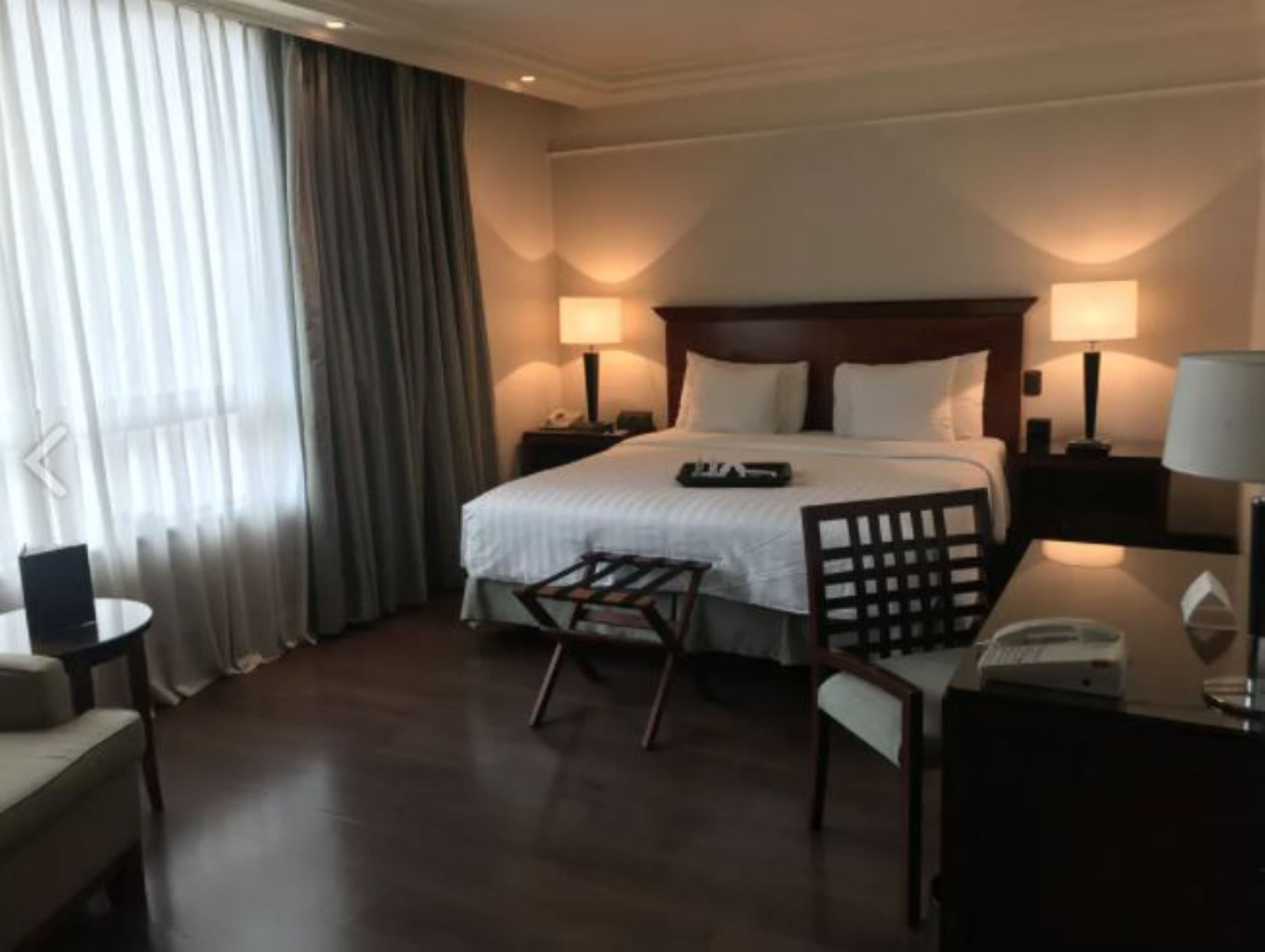 Double or Twin Executive Capacity 2