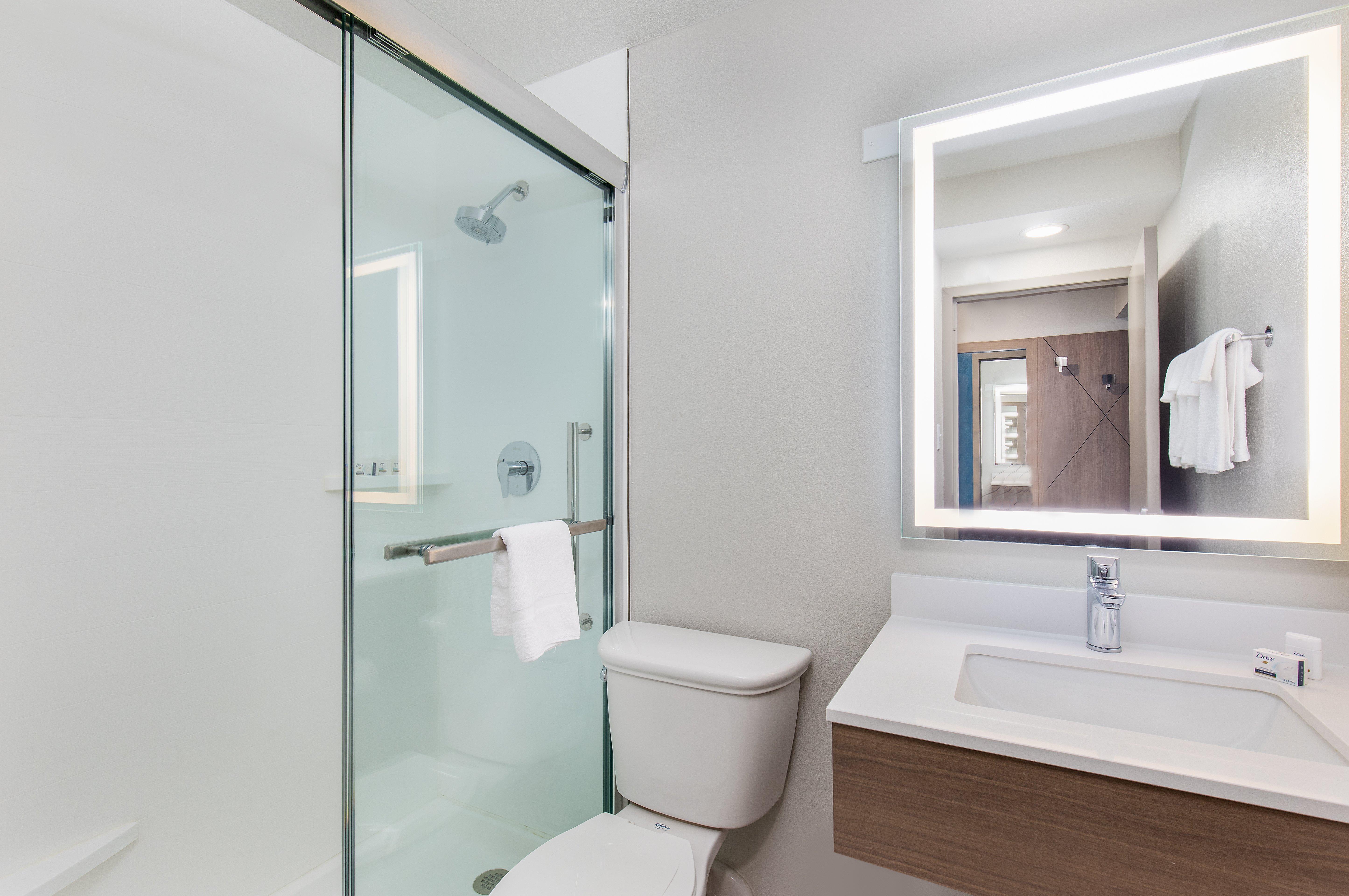 Suite Two Queen Beds One Bedroom