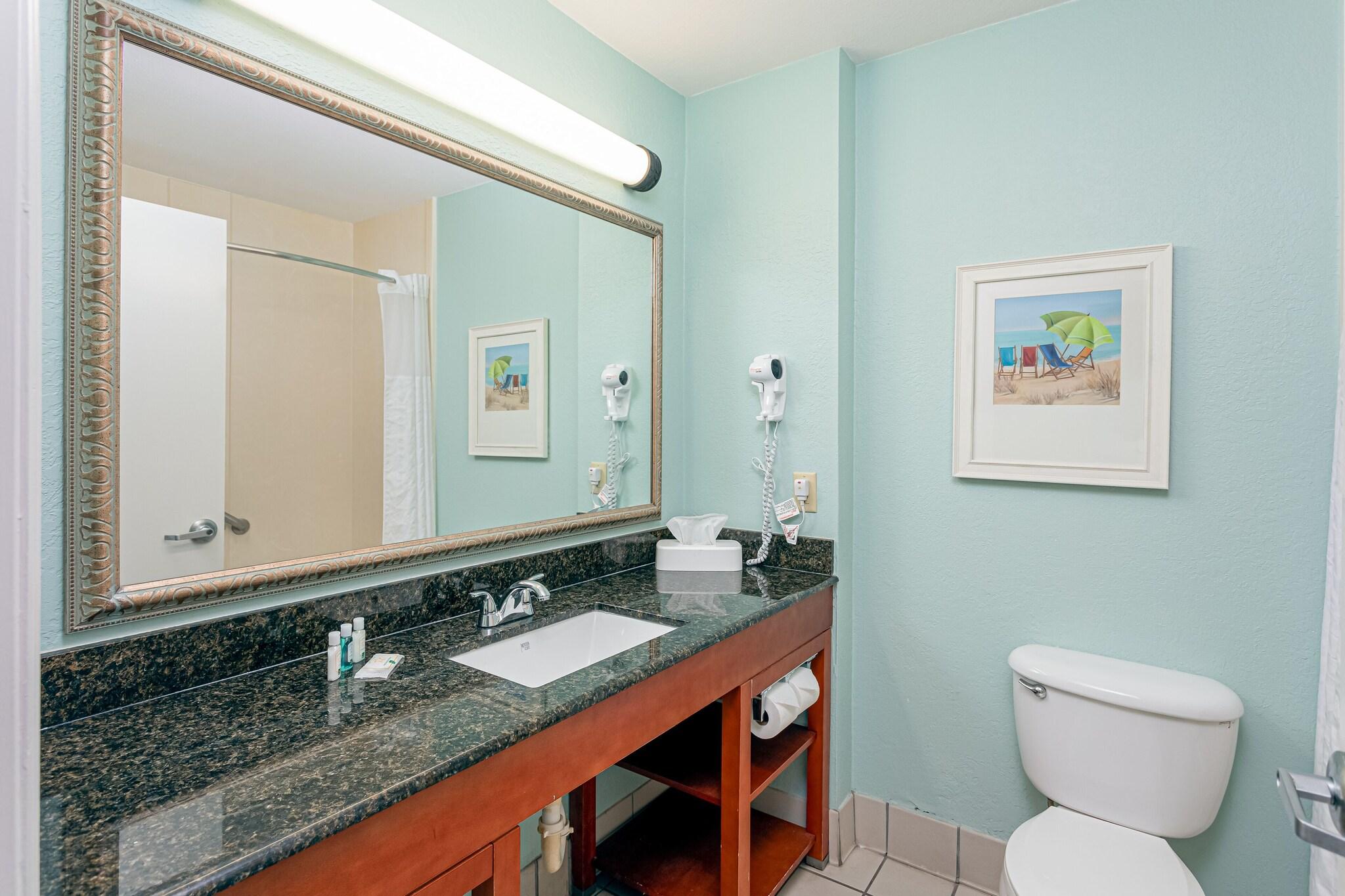 Suite Two Queen Beds One Bedroom