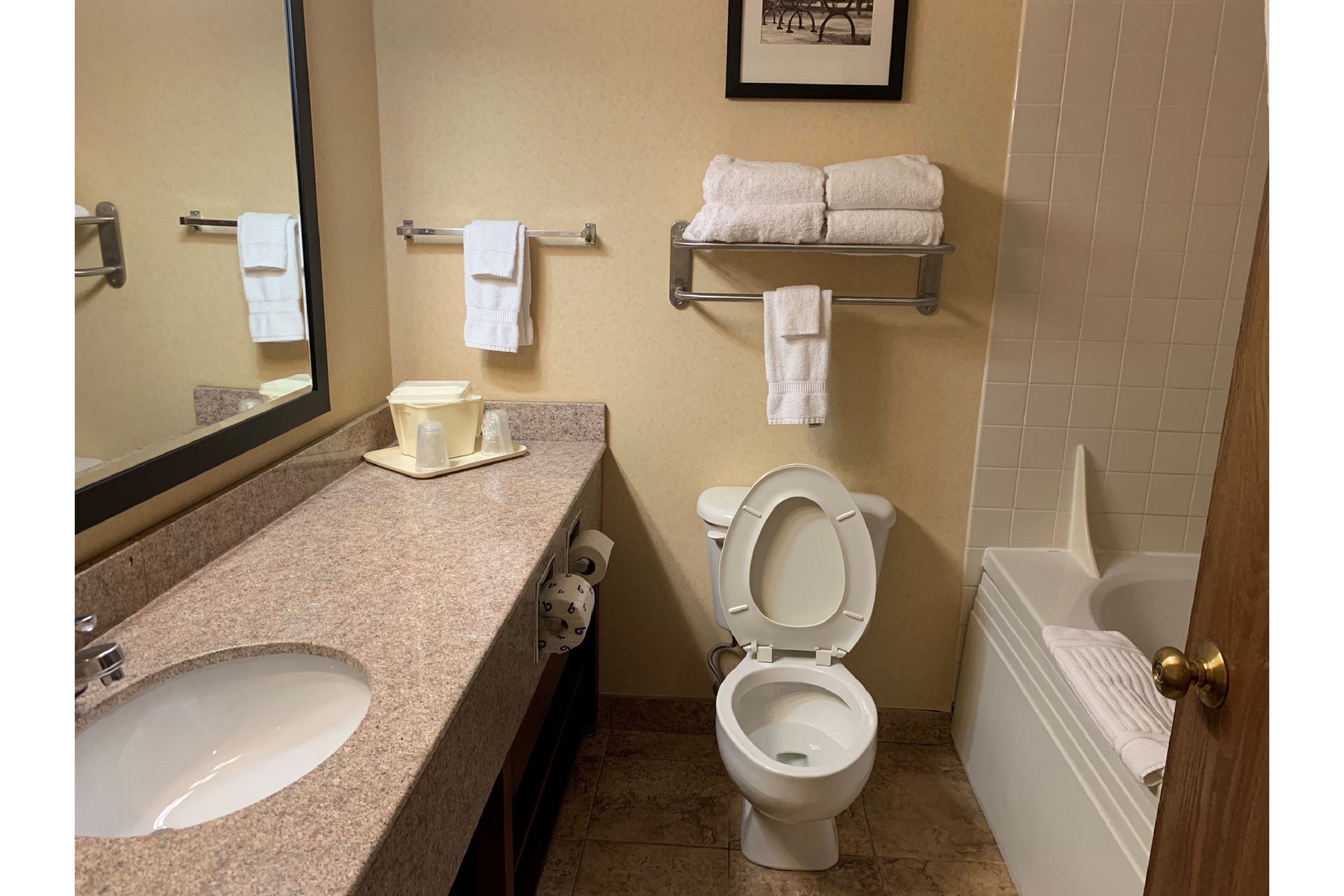 Double Deluxe King Bed