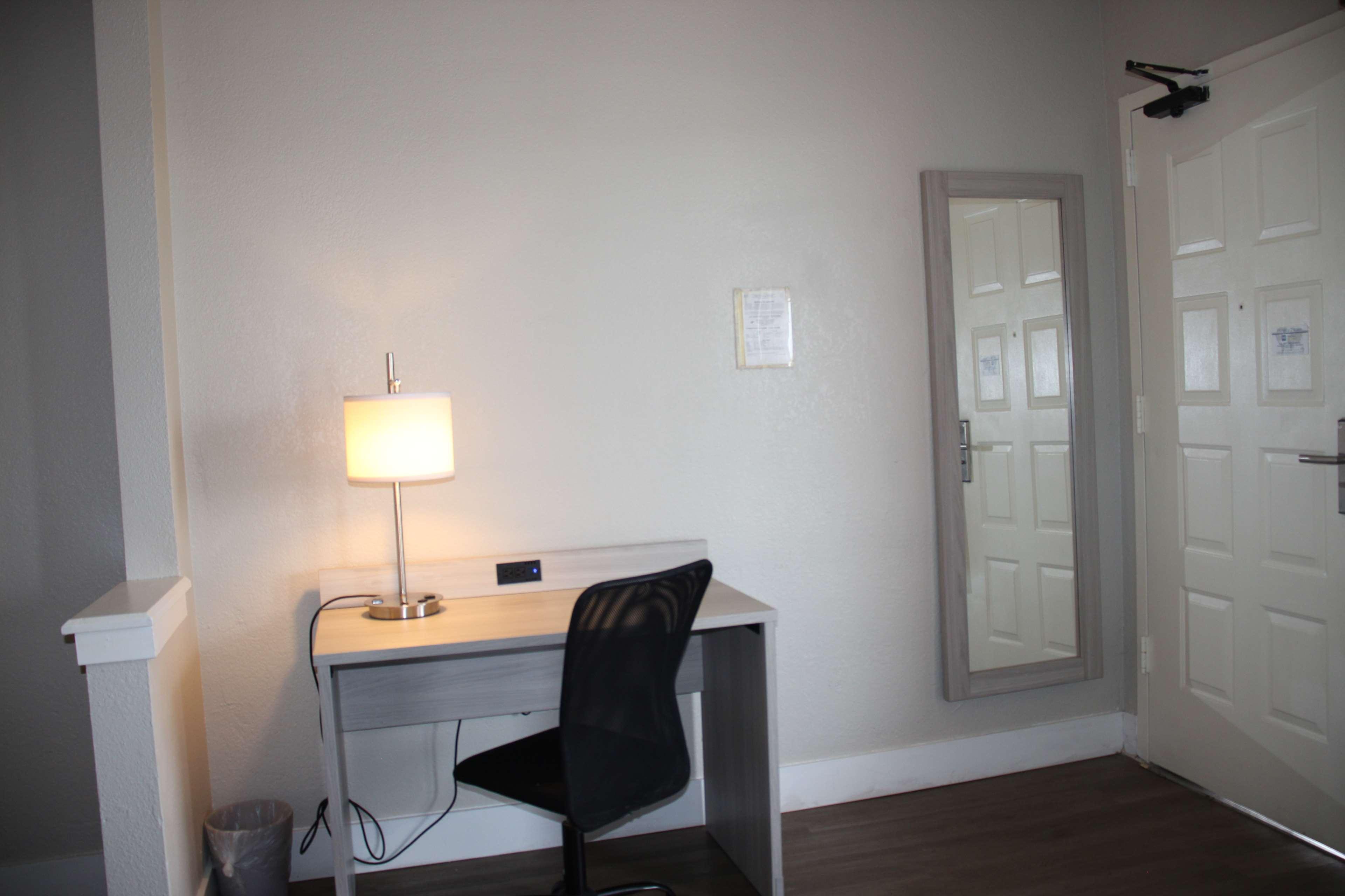 Room Two Double Beds