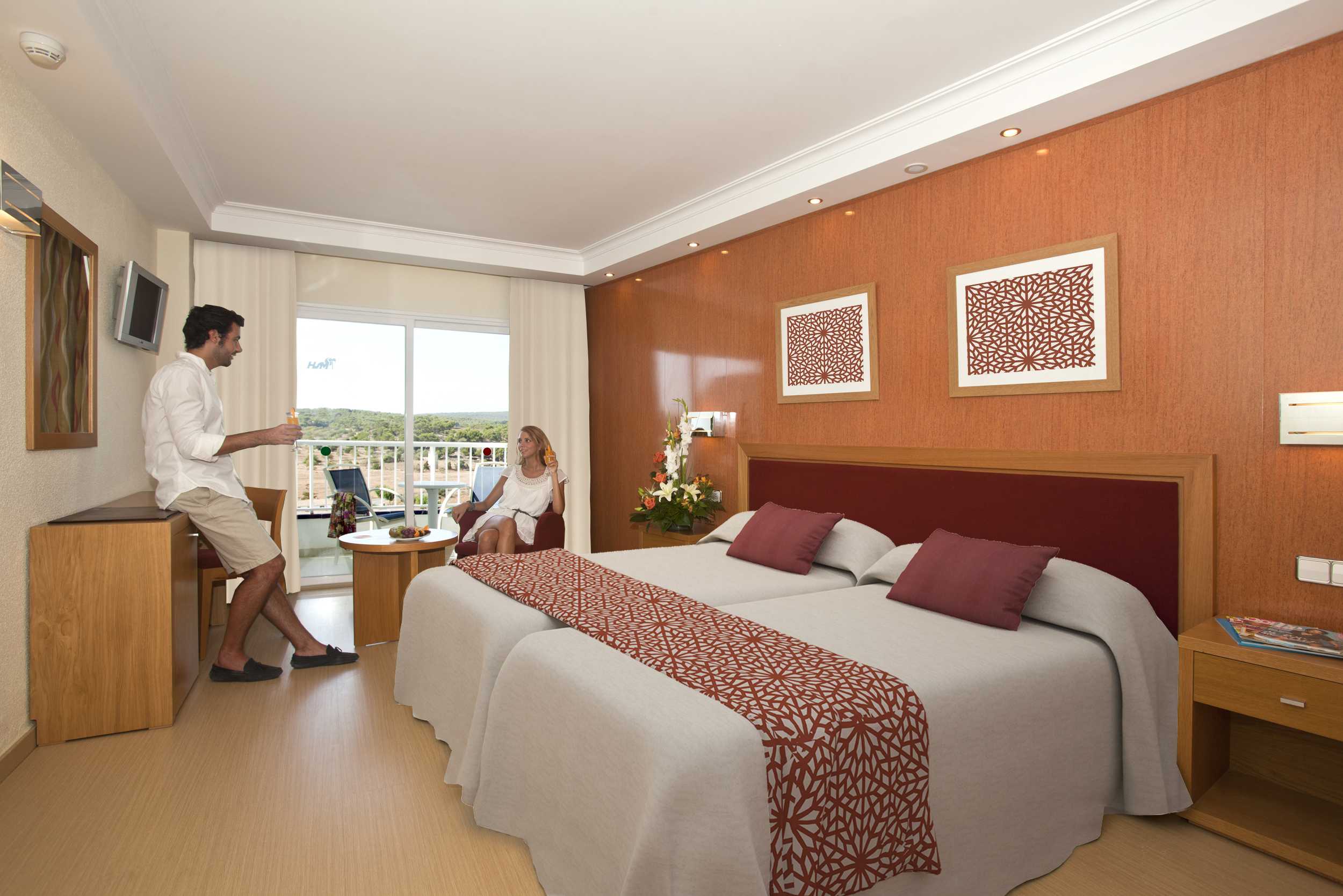 Double or Twin Standard