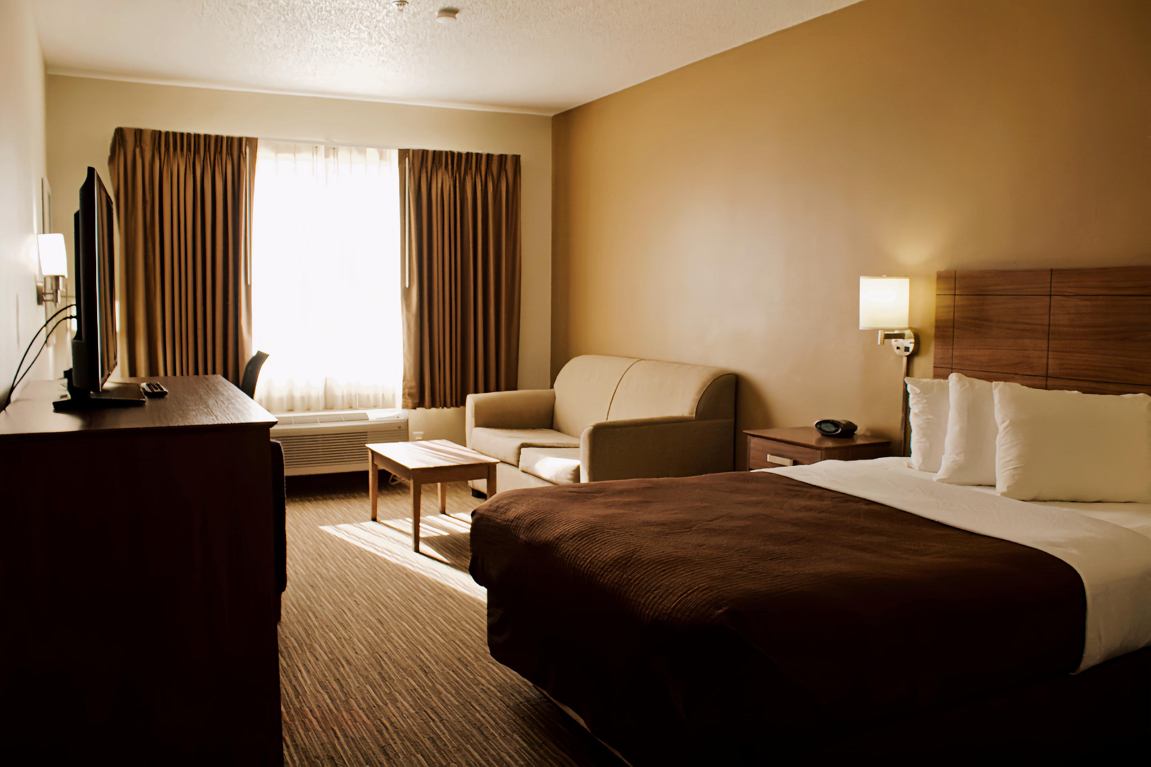 Suite Accessible King Size Bed