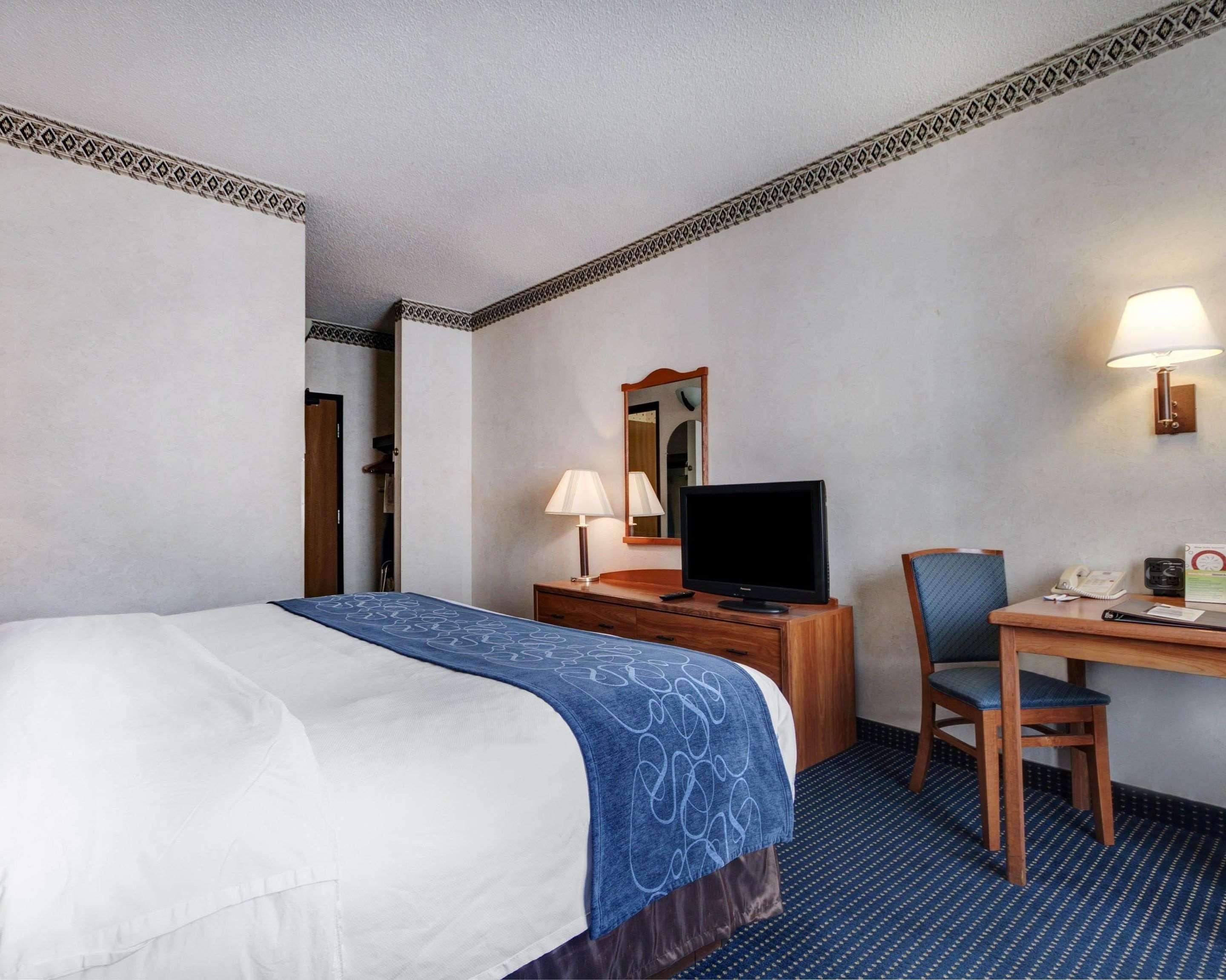 Double King Bed Non Smoking