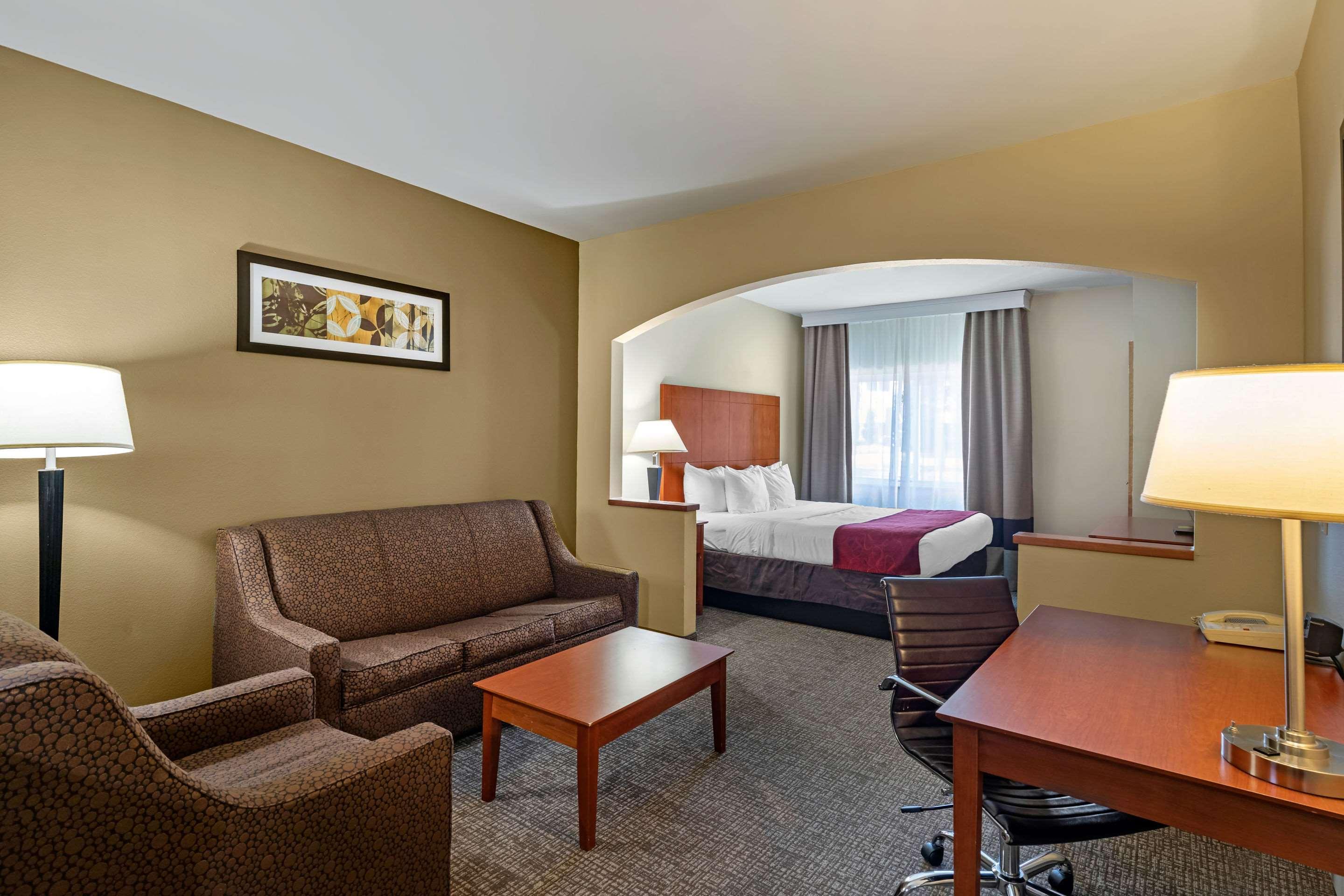 Suite King Bed Non Smoking