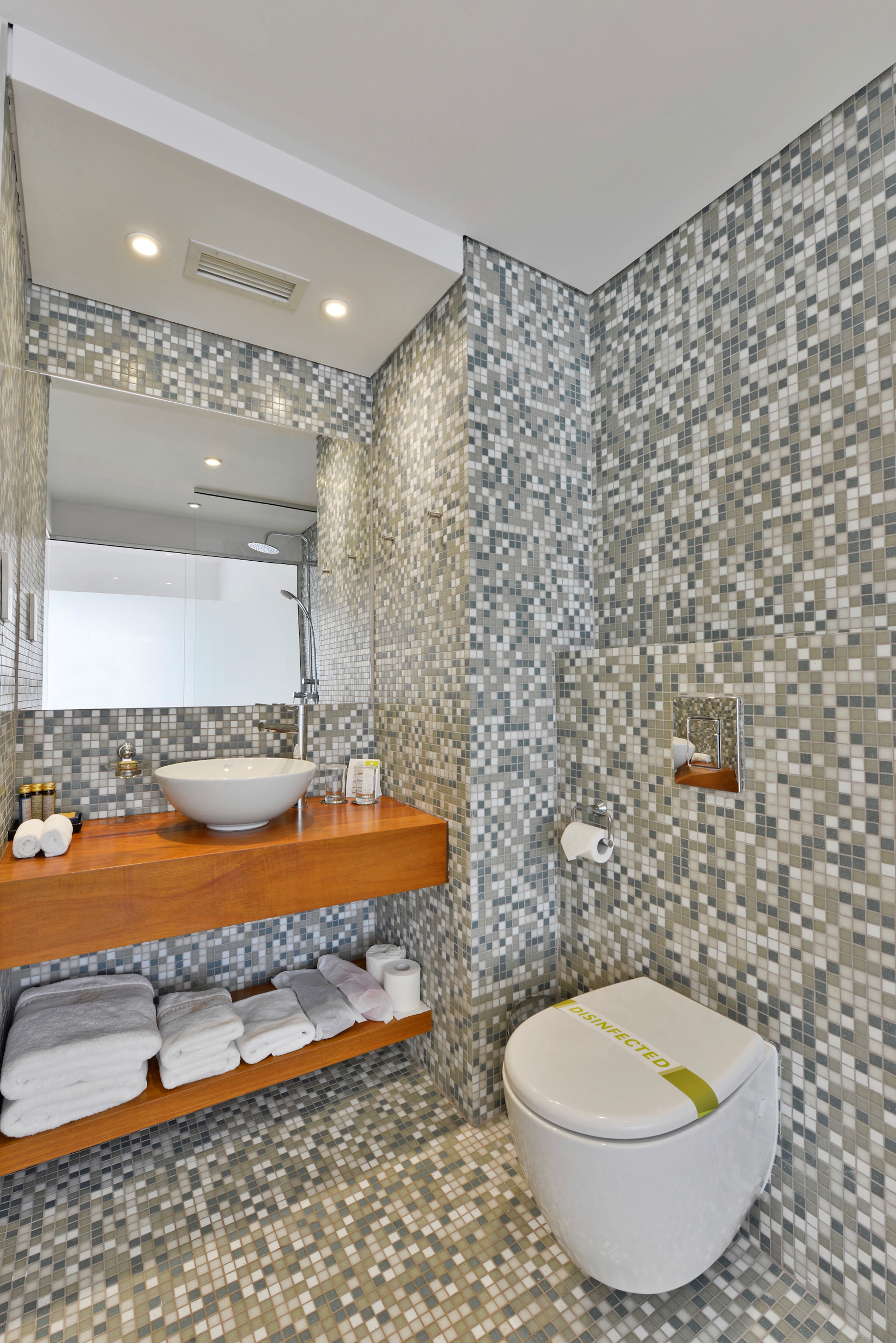 Double or Twin Superior Side Sea View