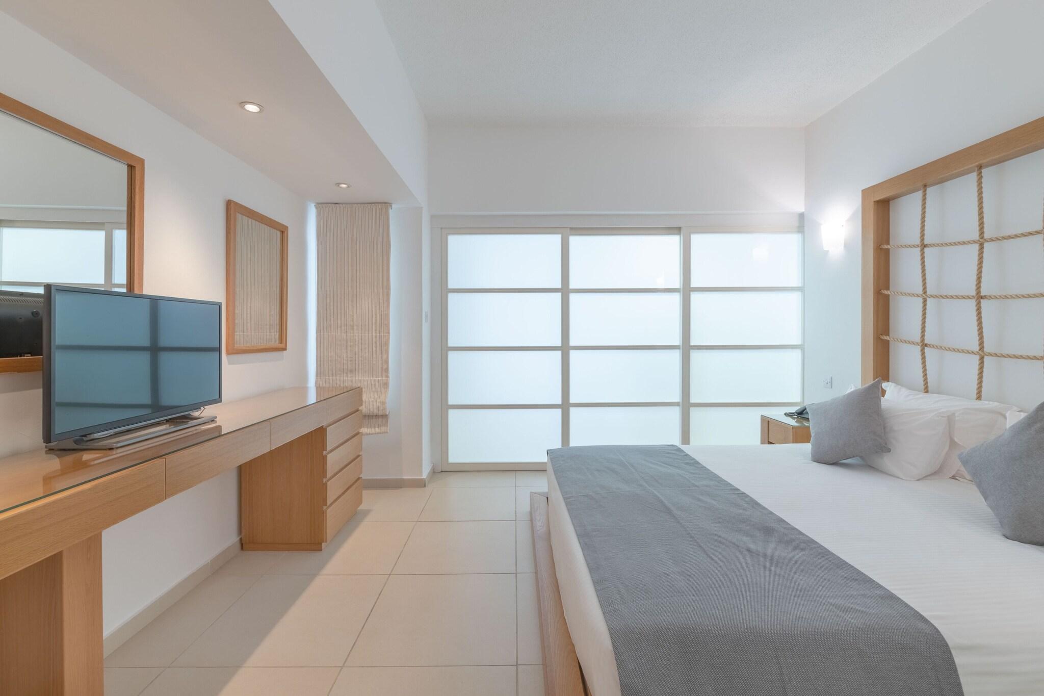 Suite Grand with Views