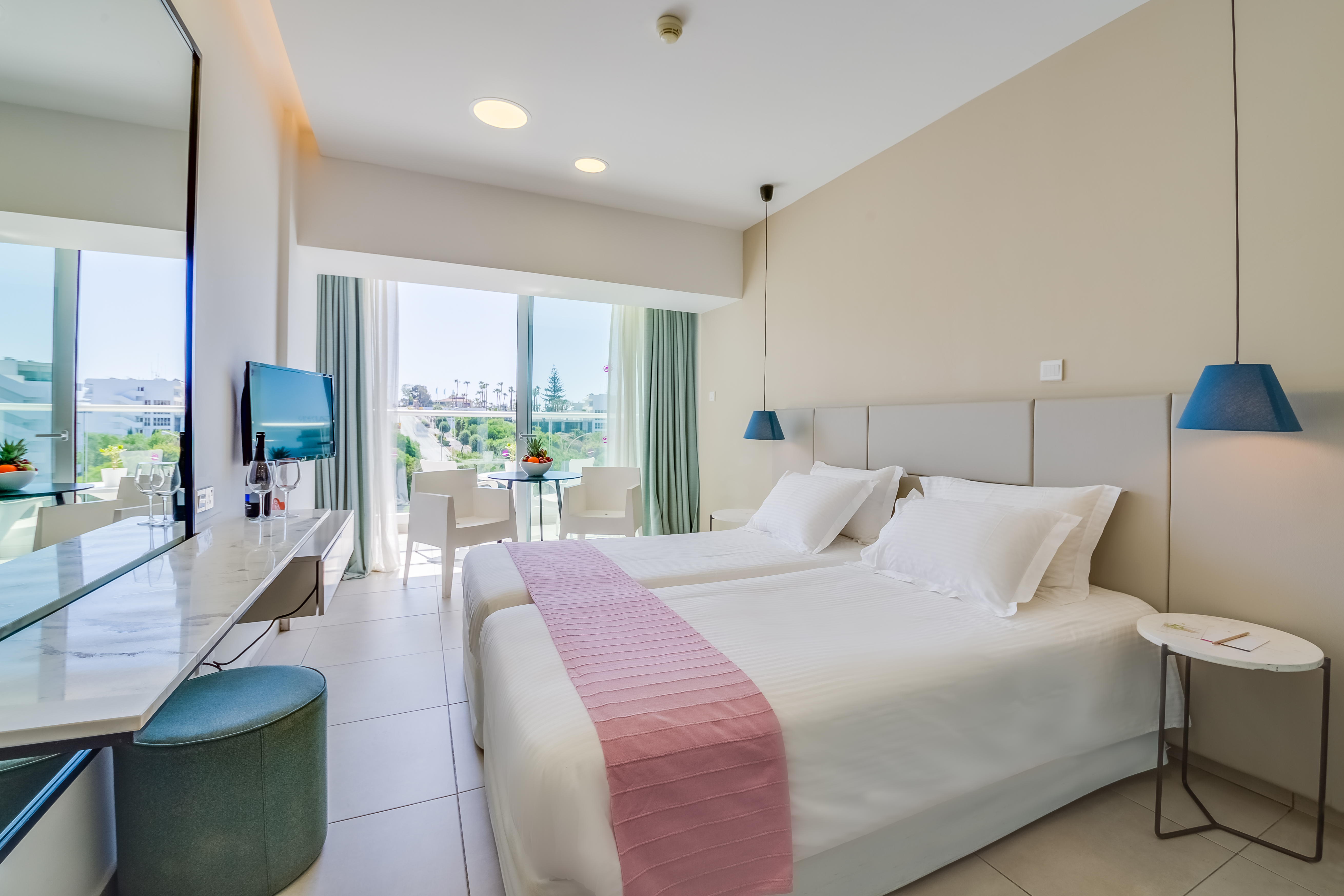 Double or Twin Superior