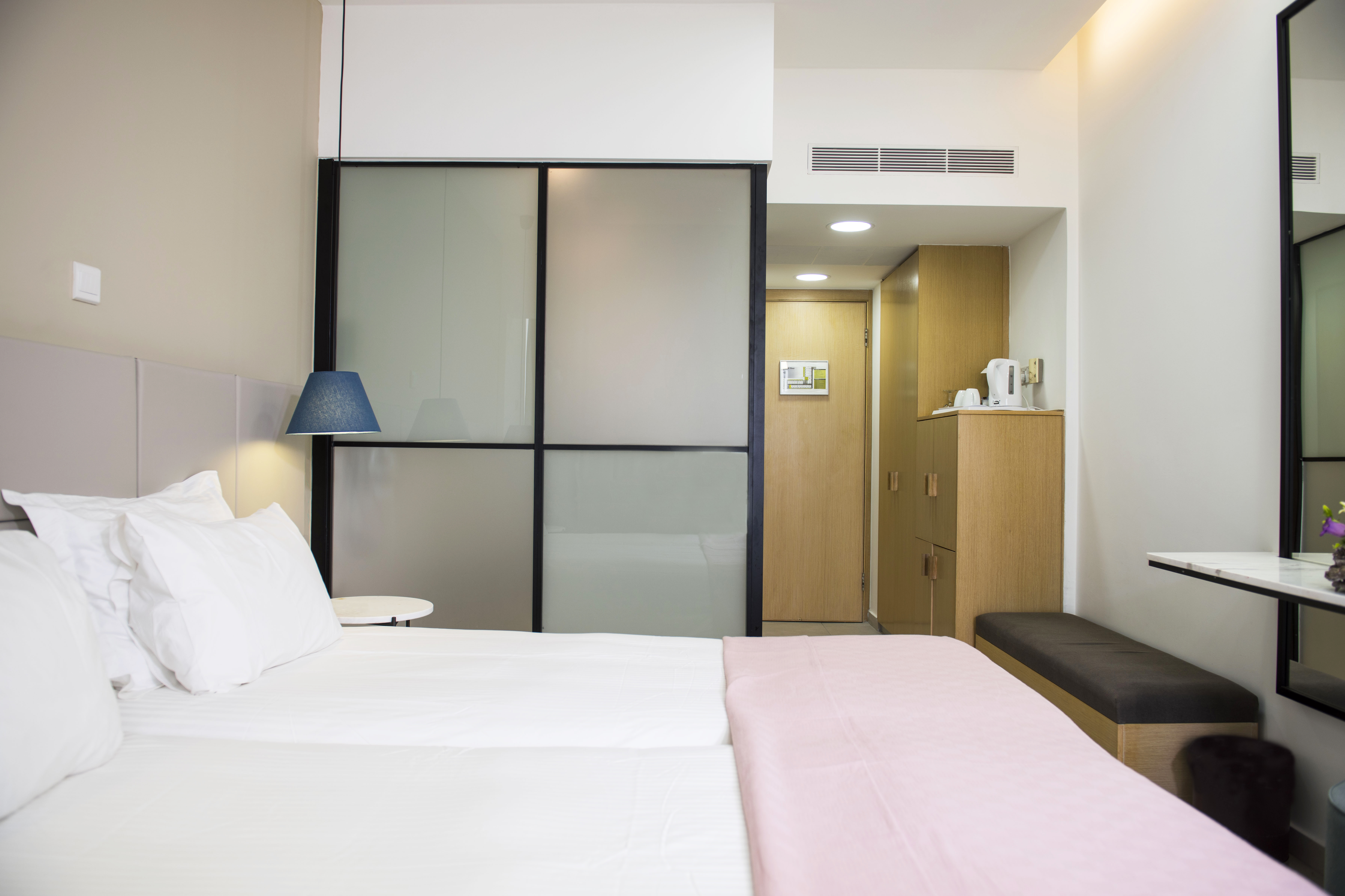 Double or Twin Superior Side Sea View