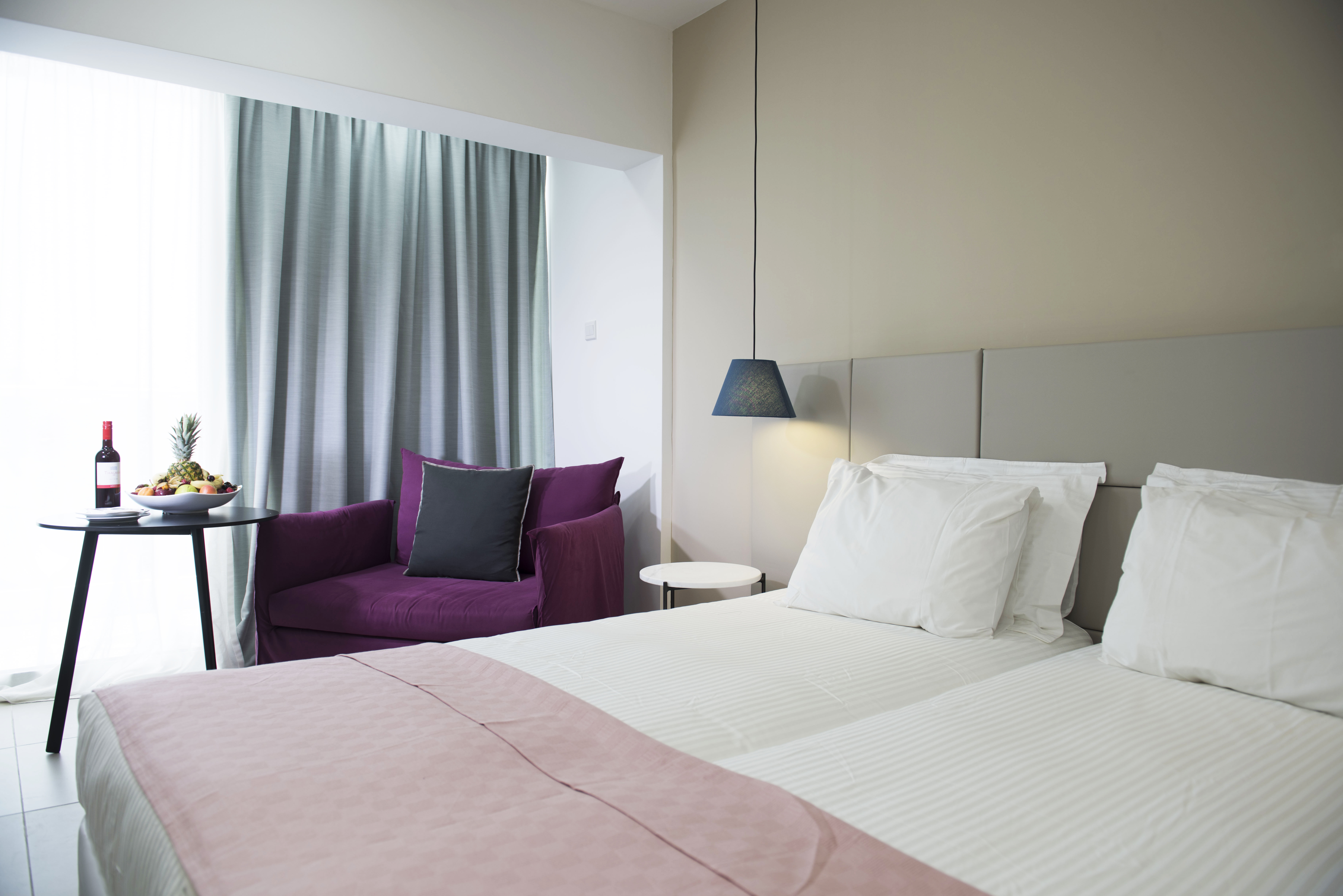 Double or Twin Superior Side Sea View