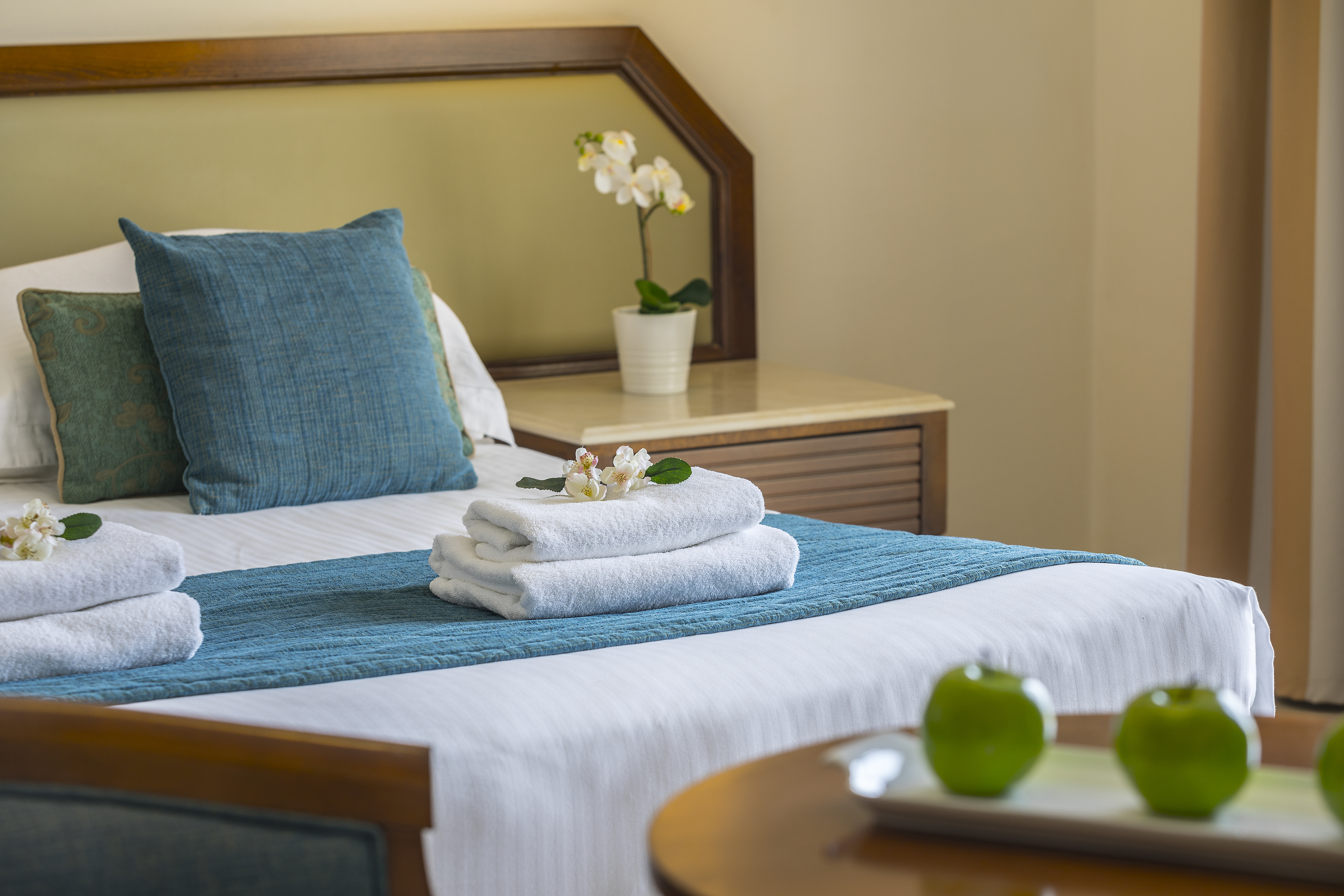 Double or Twin Side Sea View