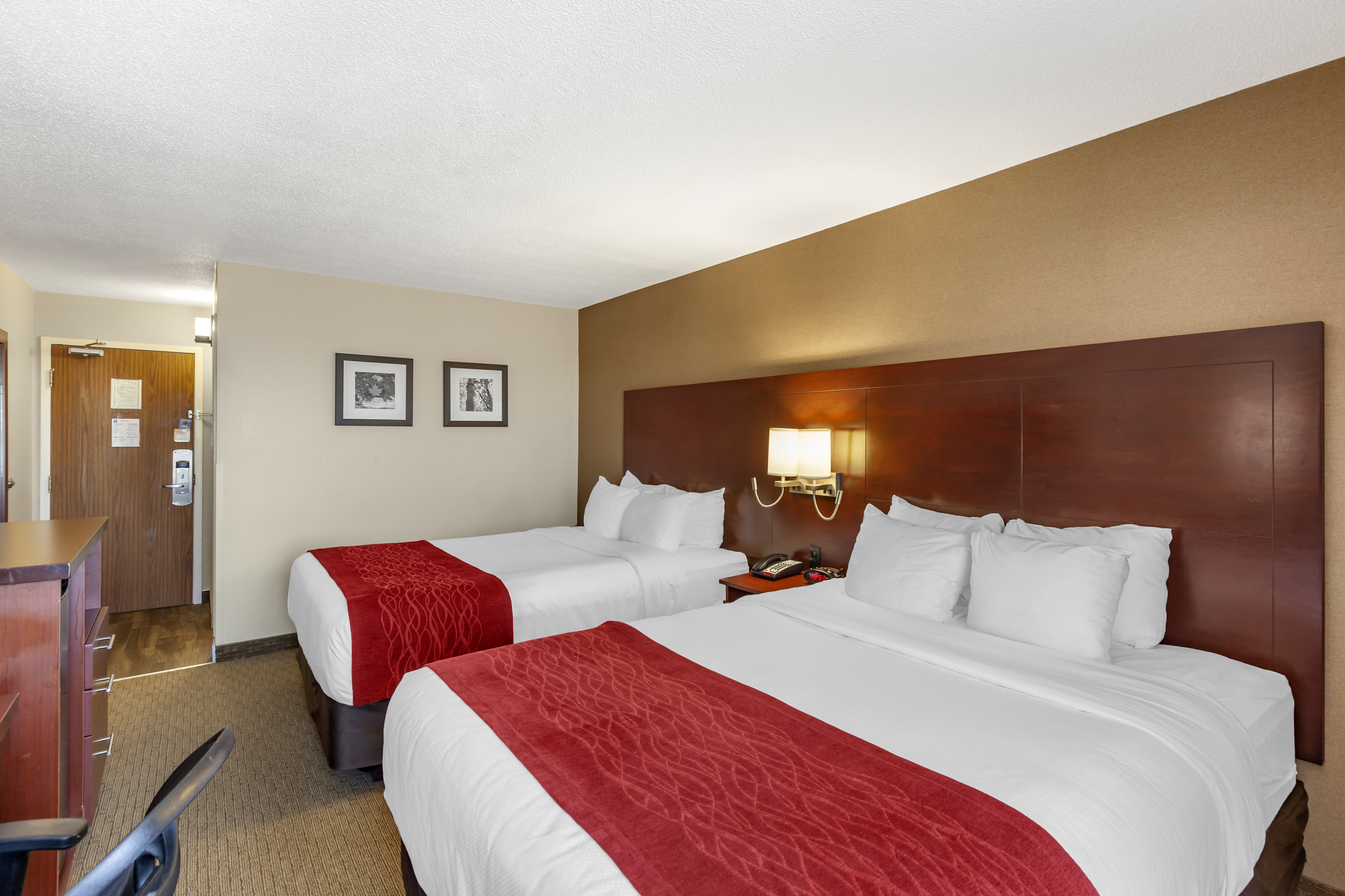 Quadruple Two Queen Beds