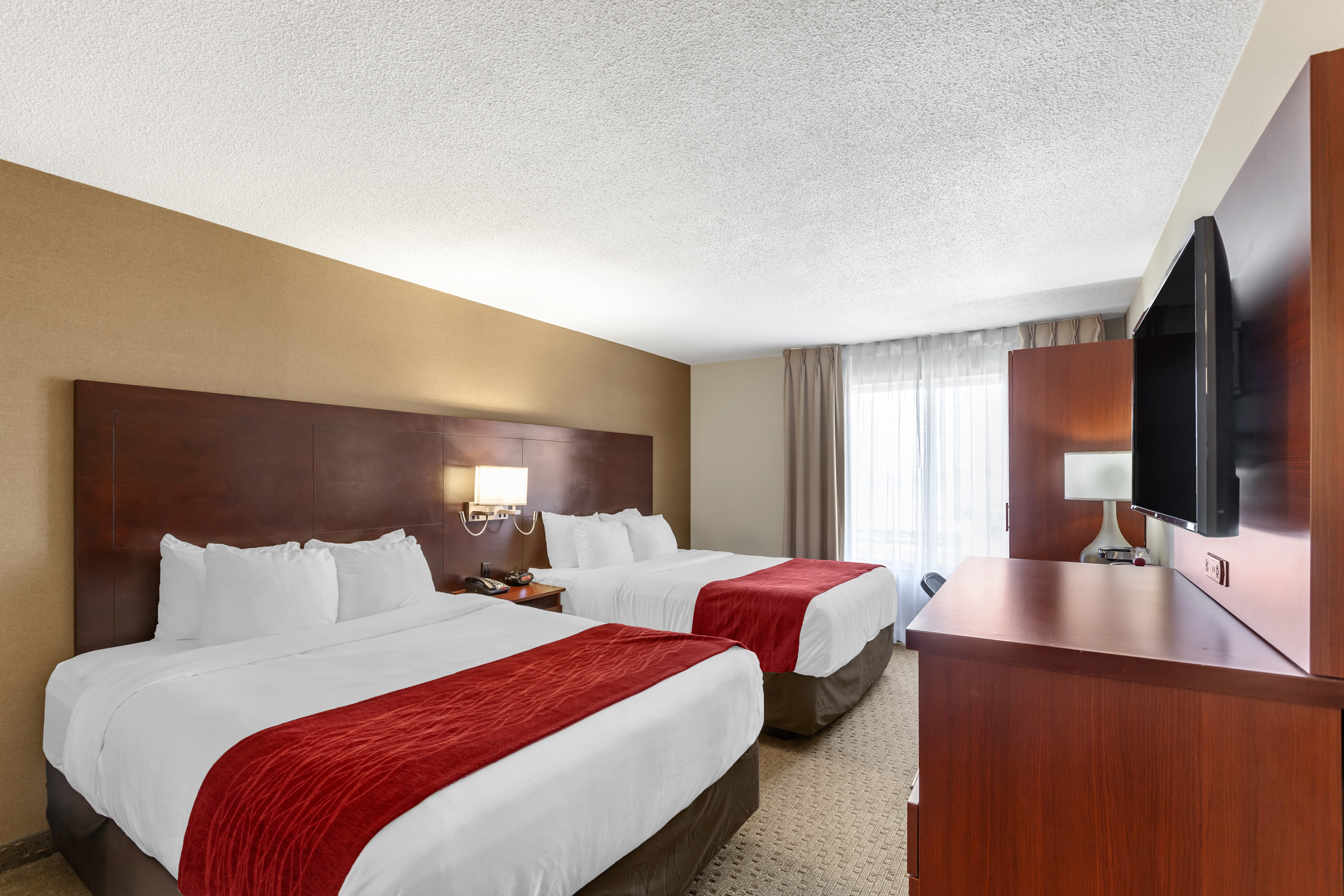 Quadruple Two Queen Beds