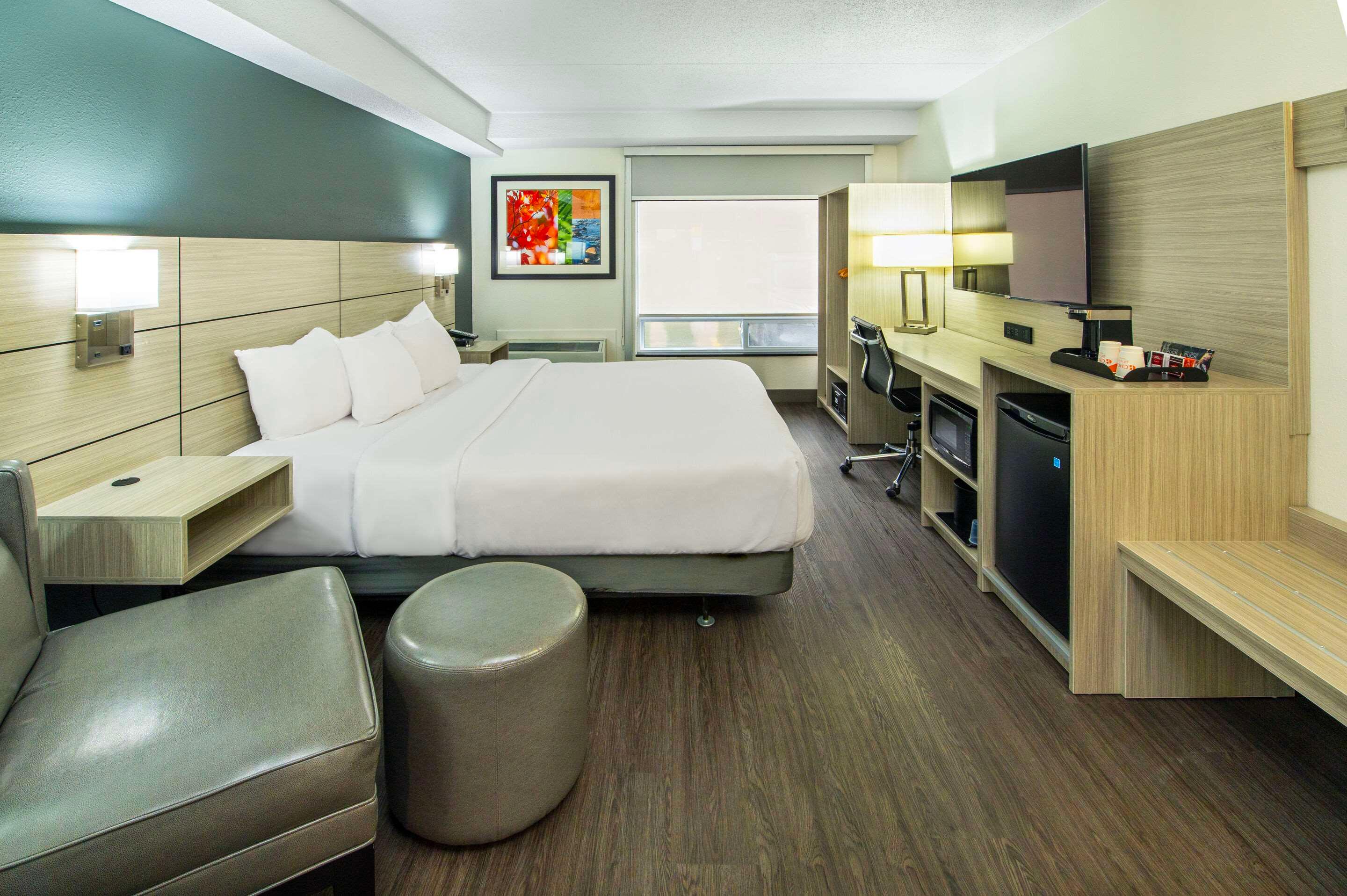 Double King Size Bed