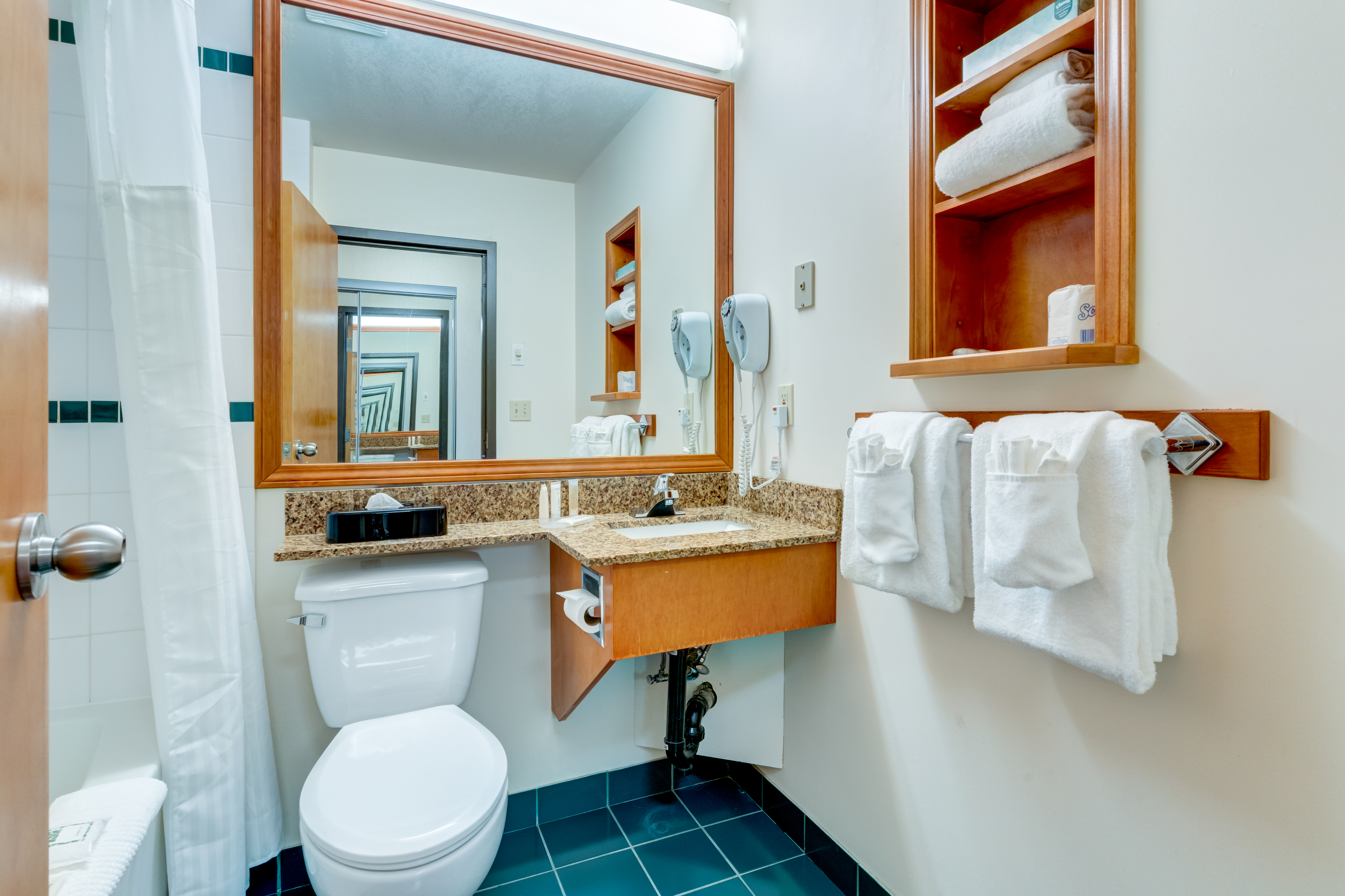 Suite Two Queen Beds