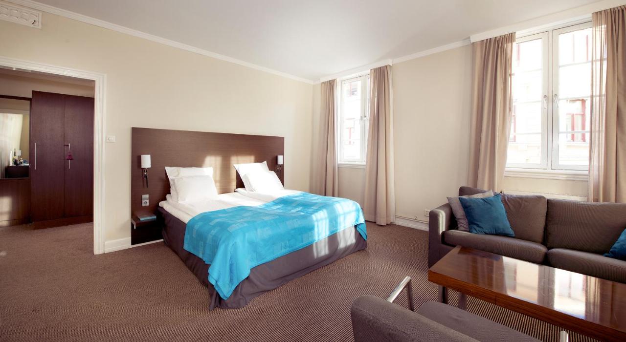 Family Room Standard