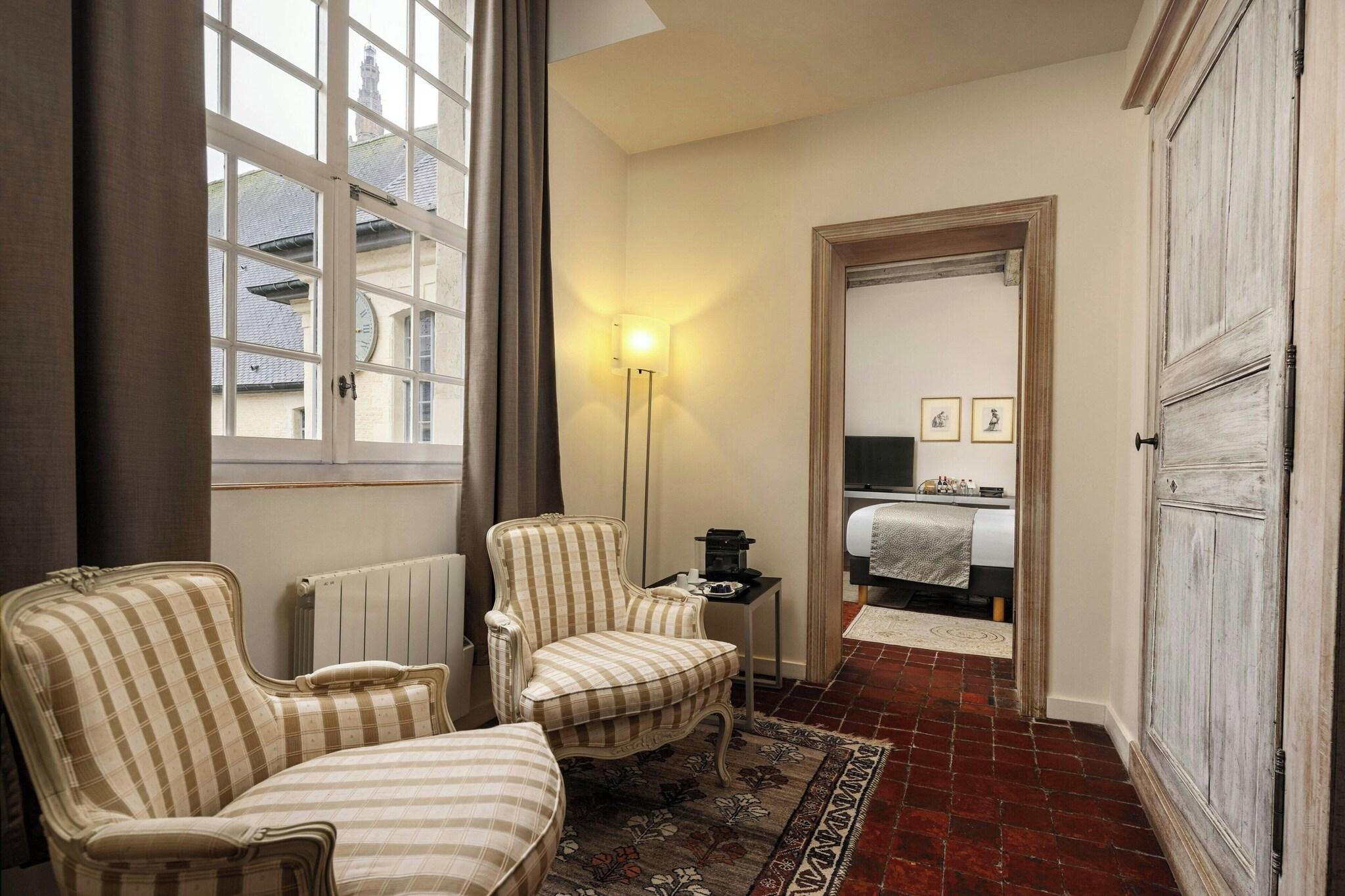 Double Executive King Bed