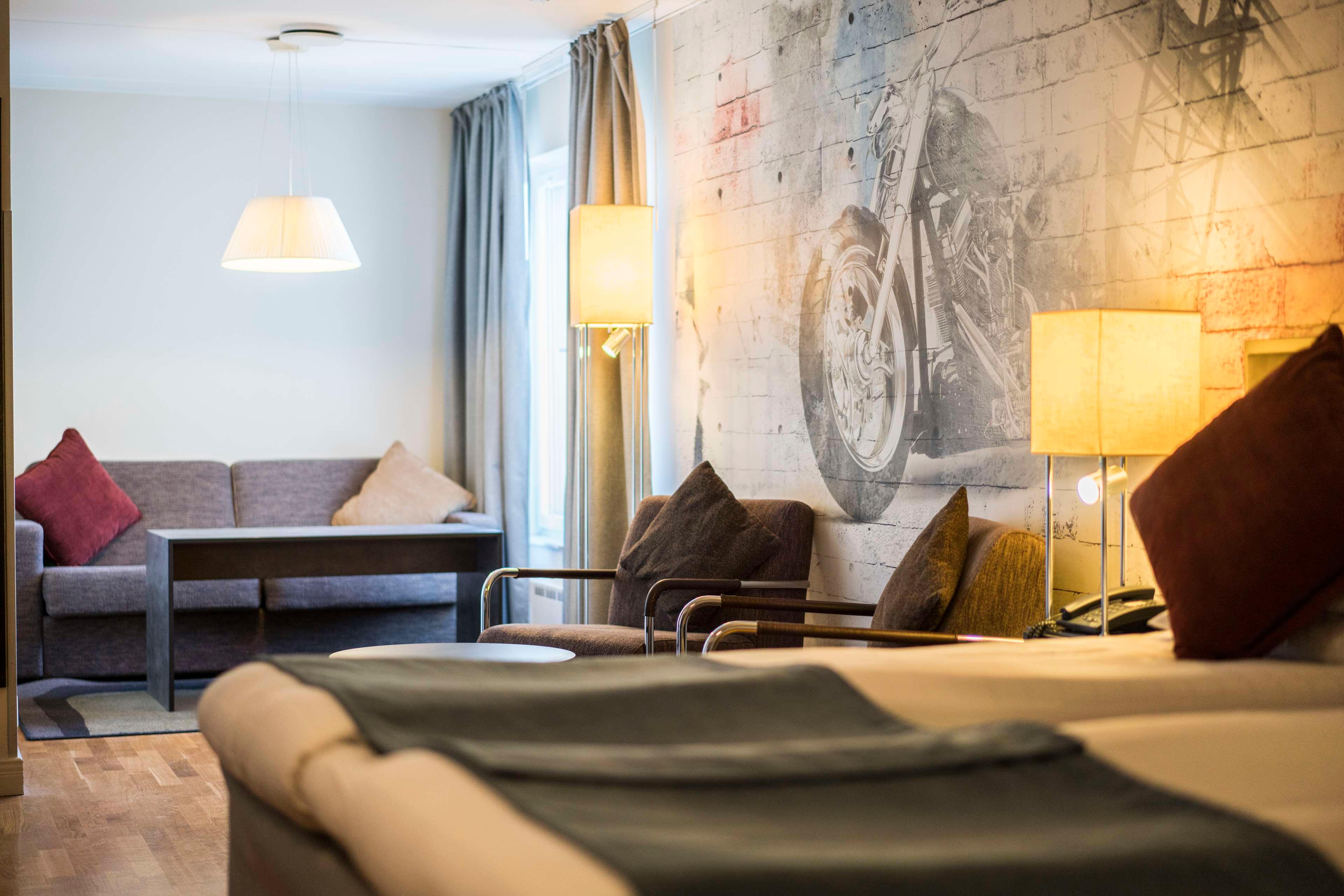 Double Superior King Bed