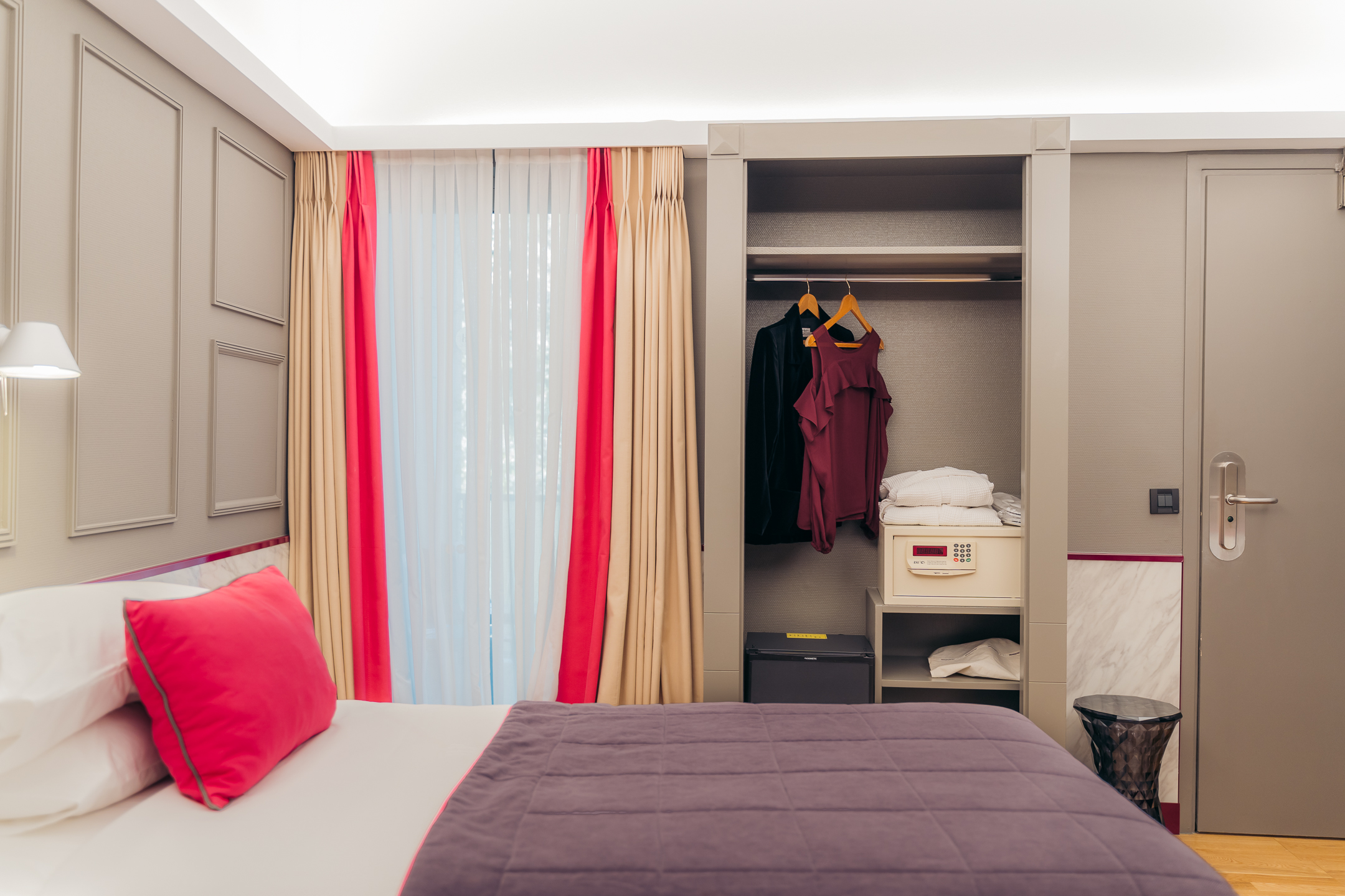 Double or Twin Standard