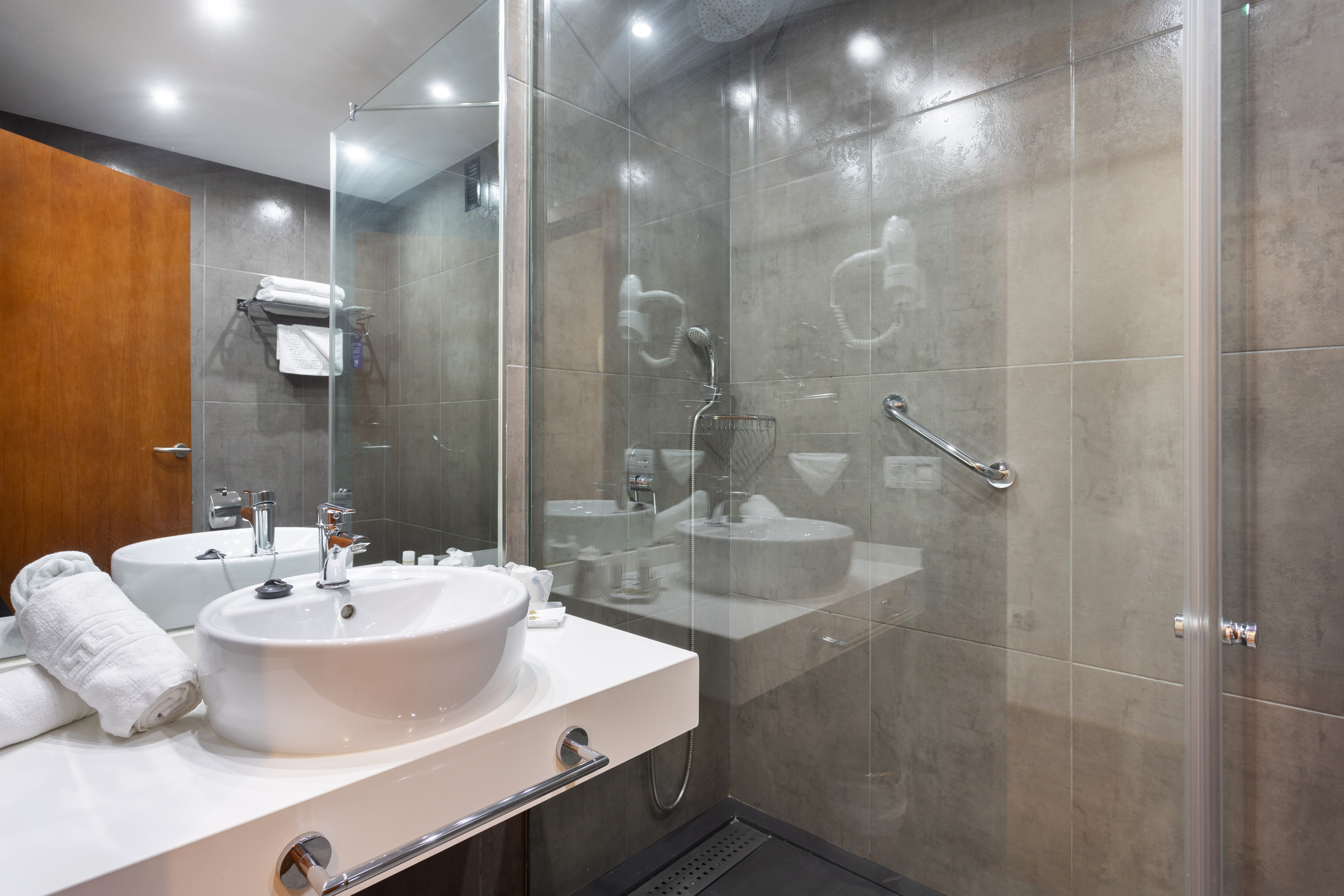 Double or Twin Comfort