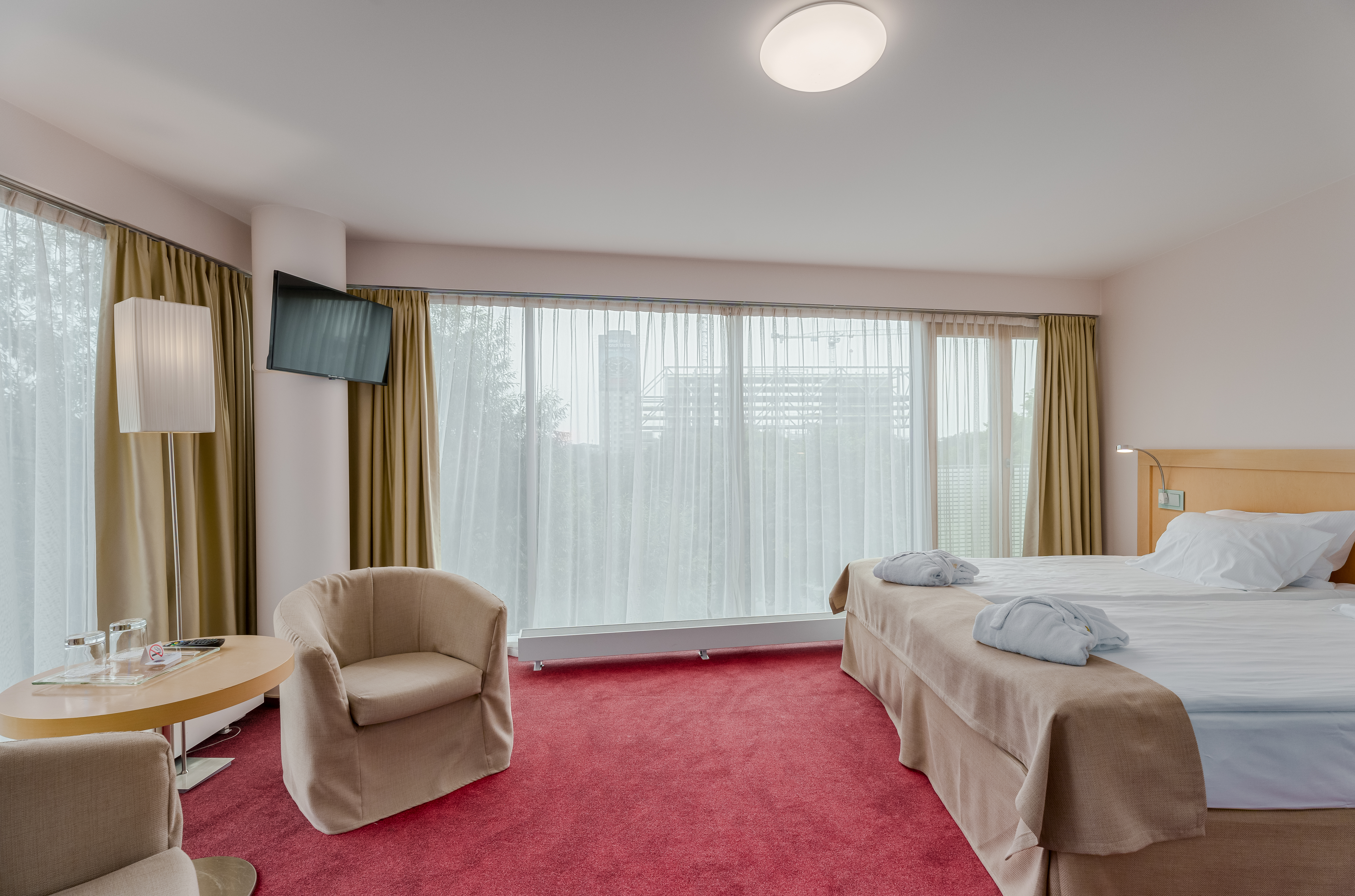 Double or Twin Deluxe