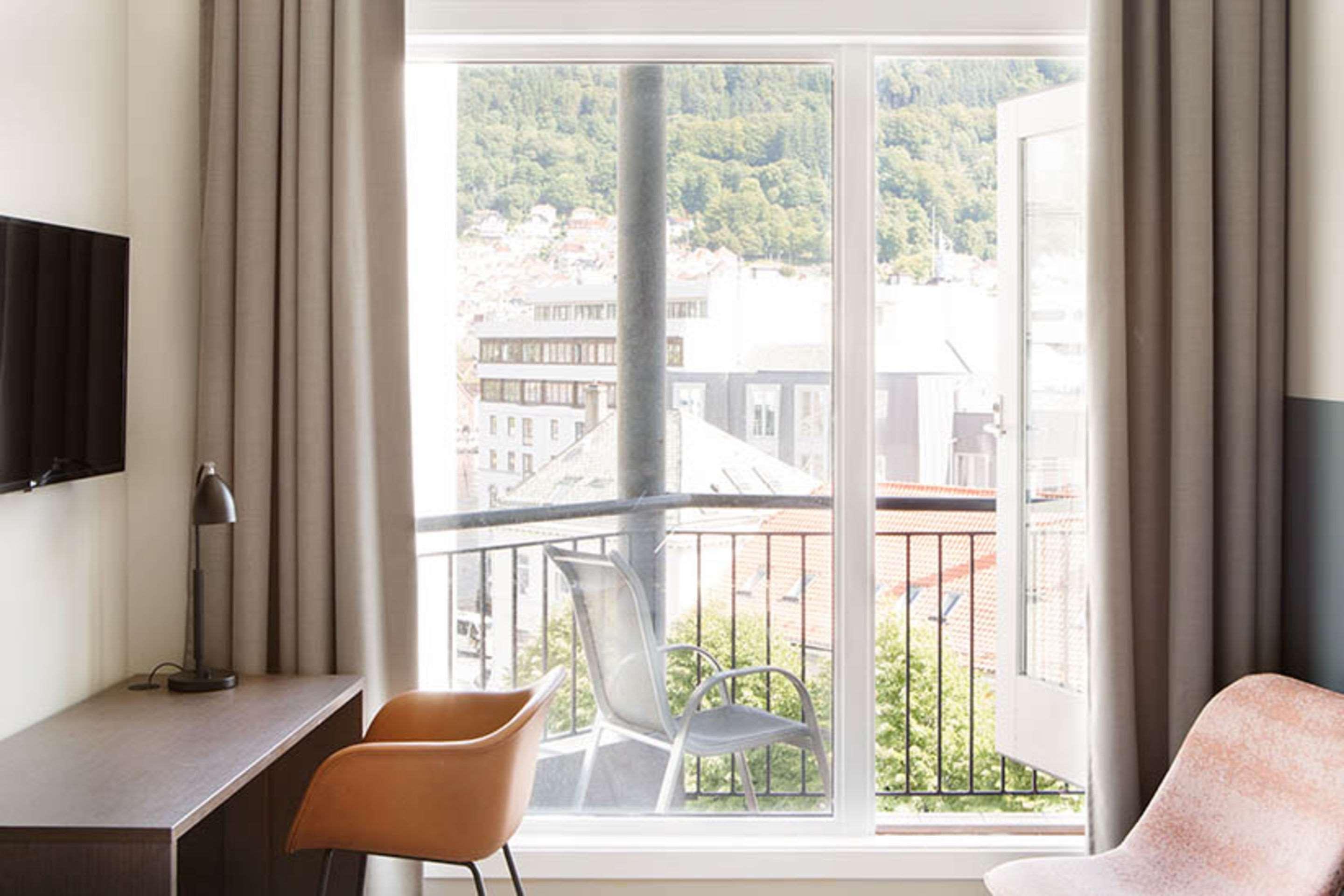 Double or Twin Superior