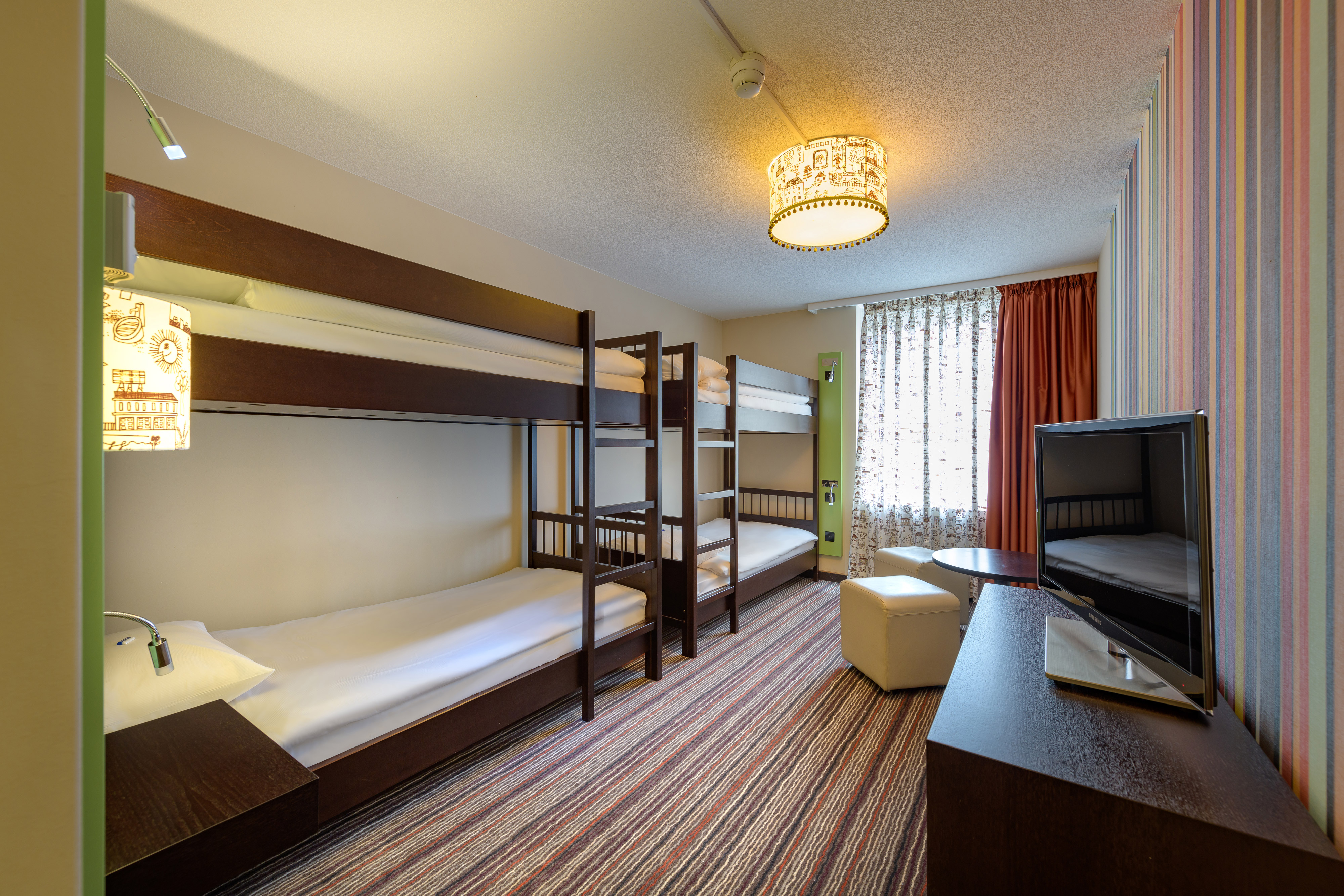 Family Room Two Queen Beds