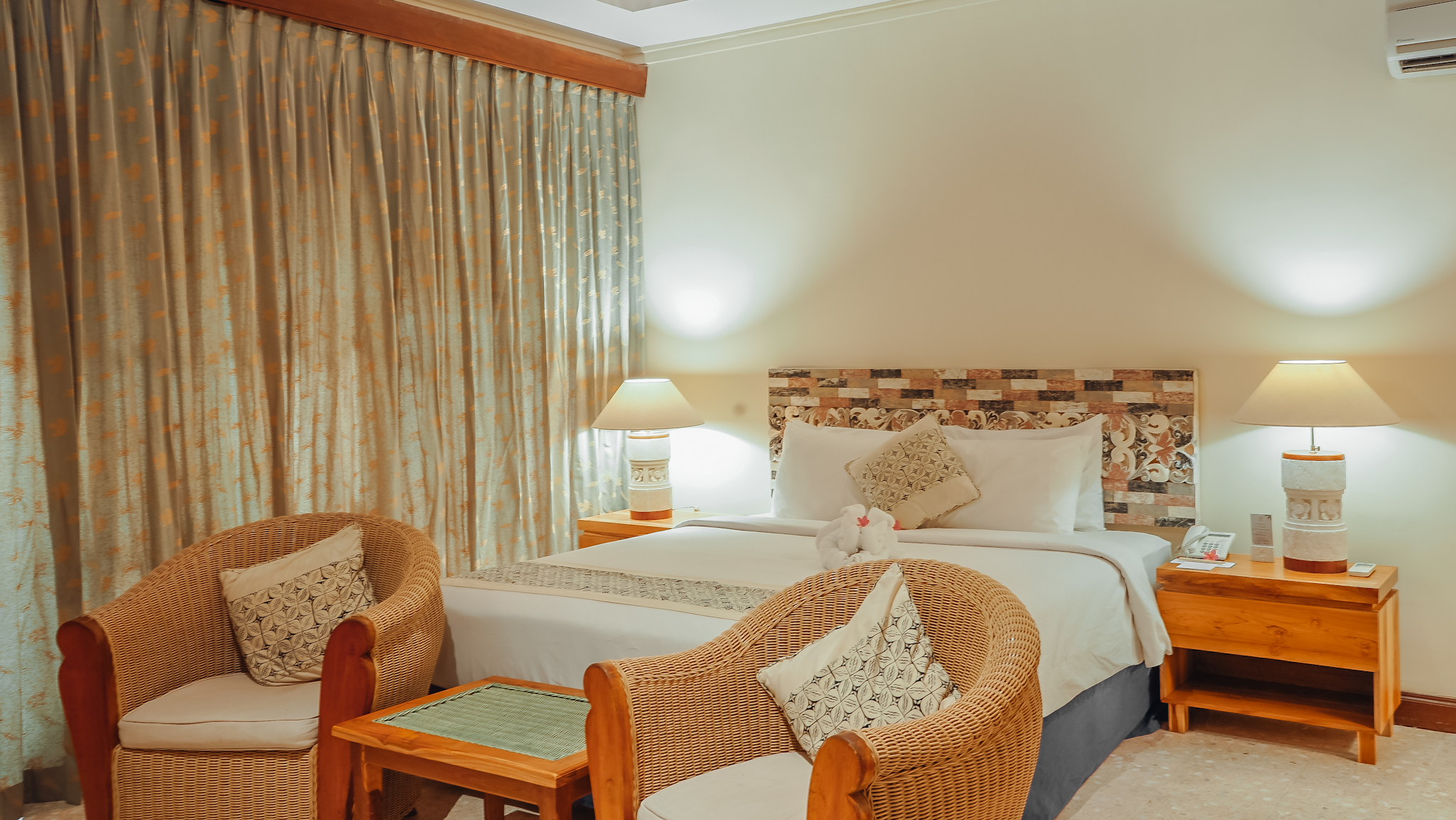 Double or Twin Standard