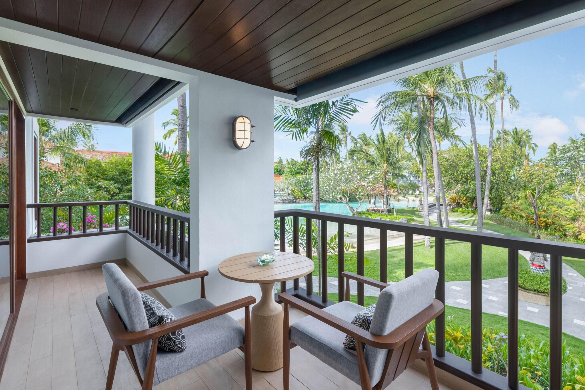 Suite Resort View