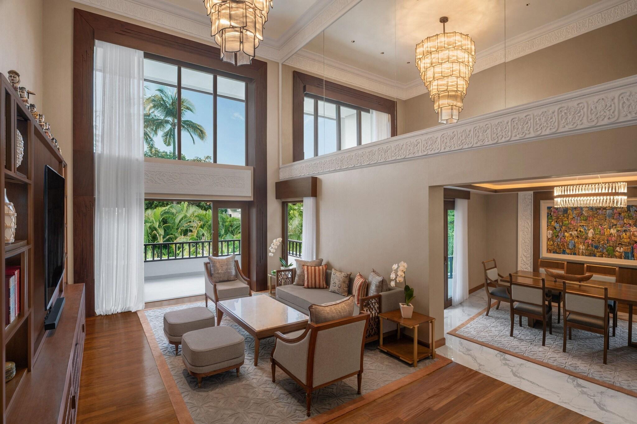 Suite Ocean View King Bed