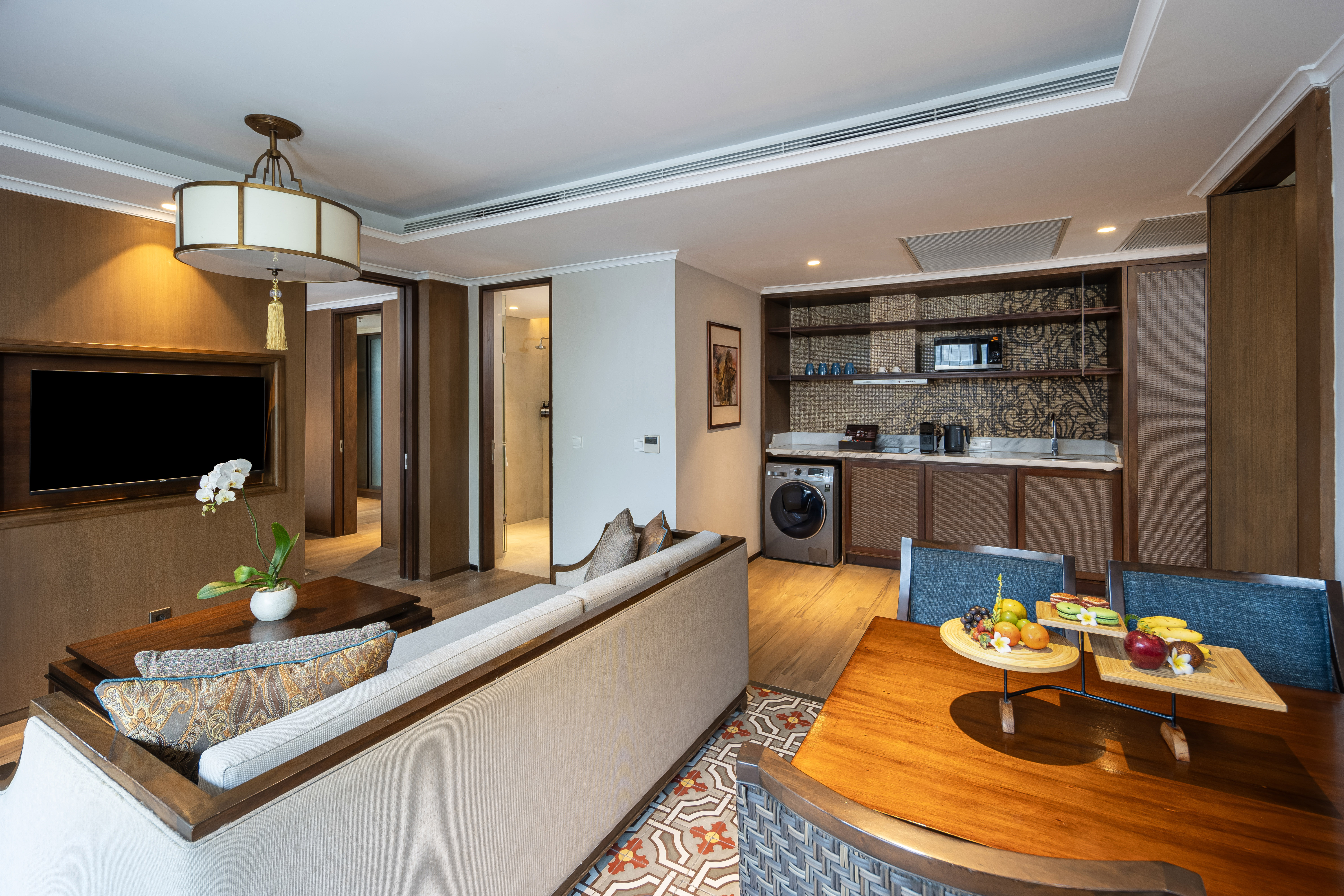 Suite Two Bedrooms