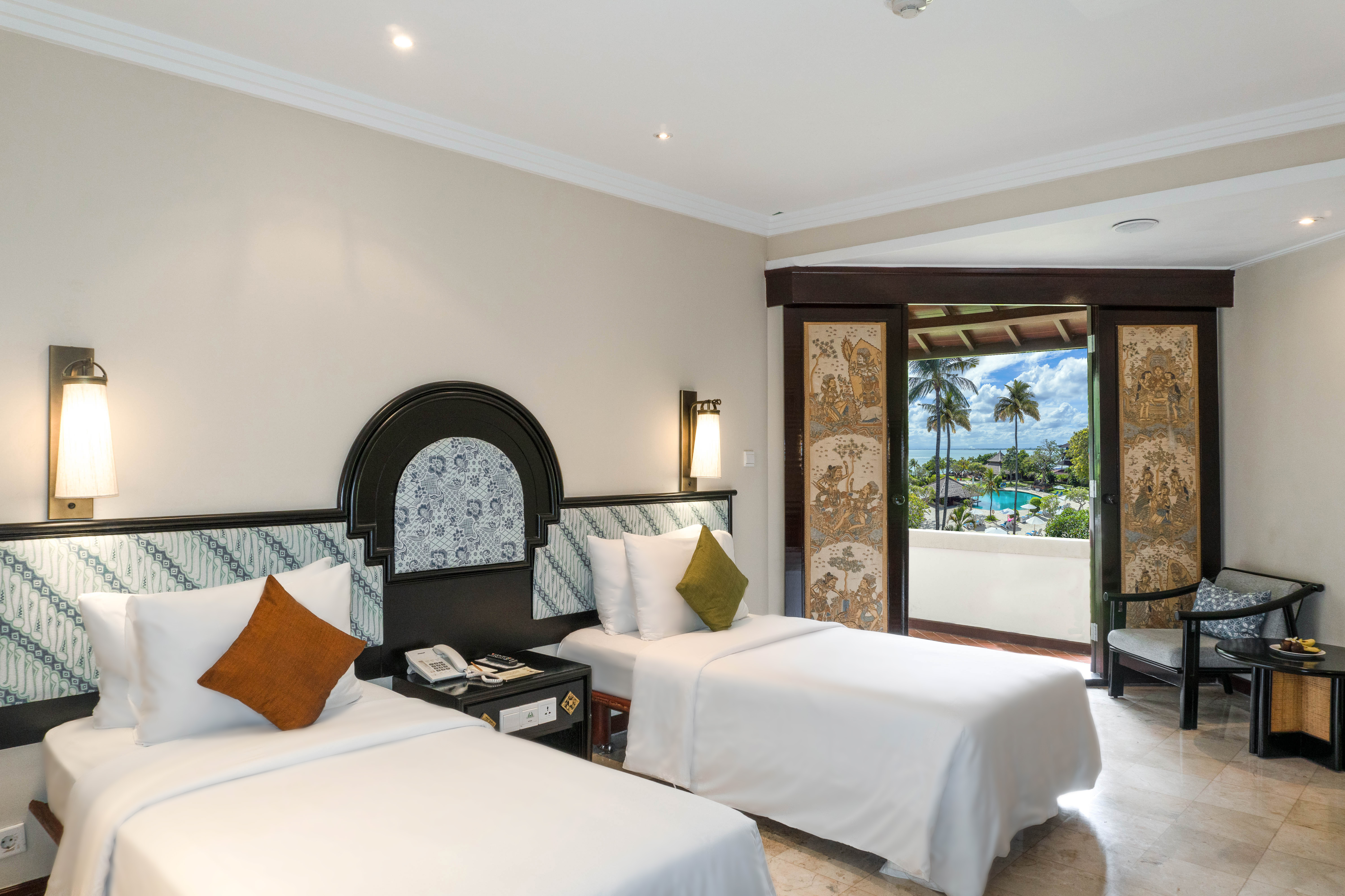 Twin Deluxe Ocean View