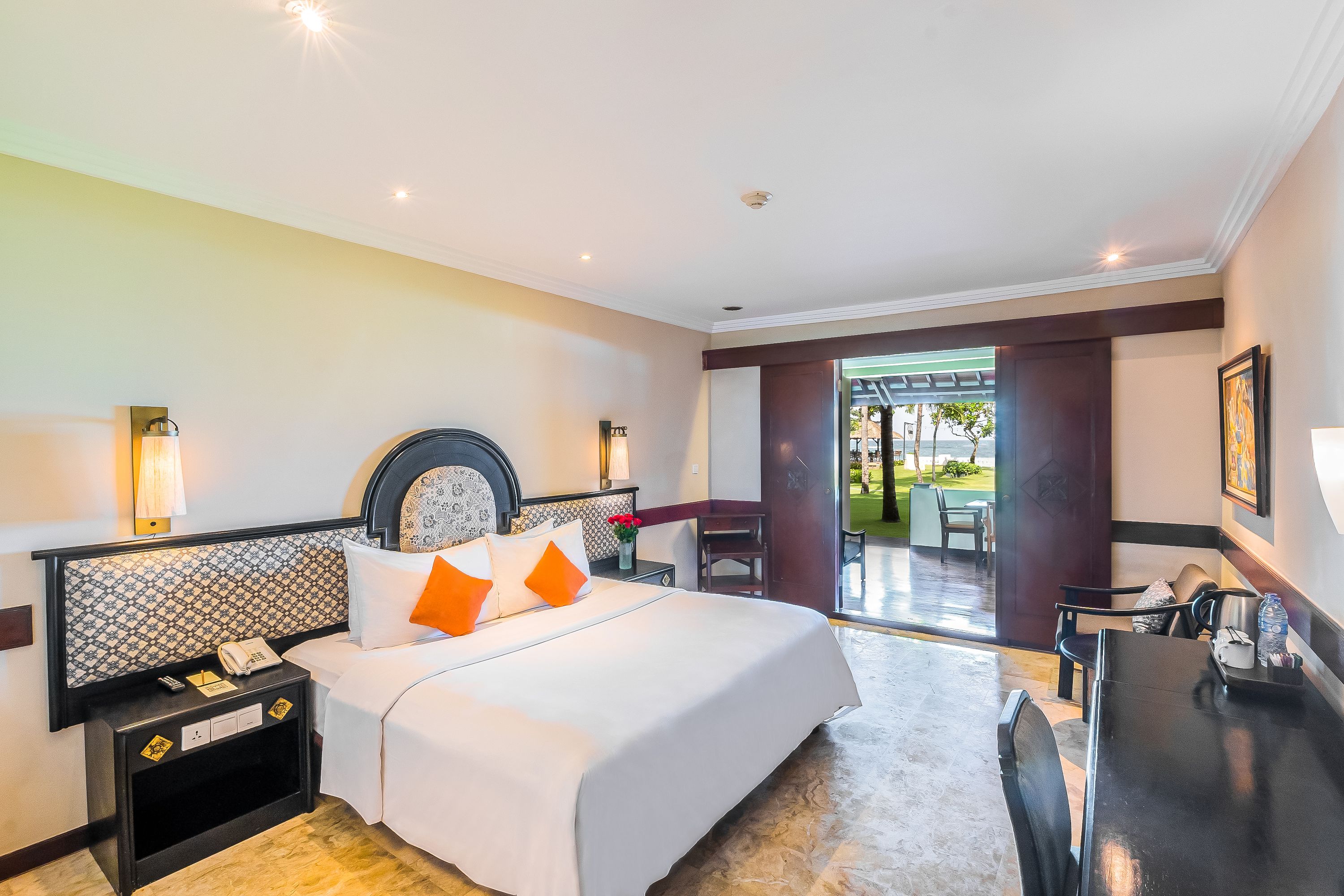 Double or Twin Ocean Front